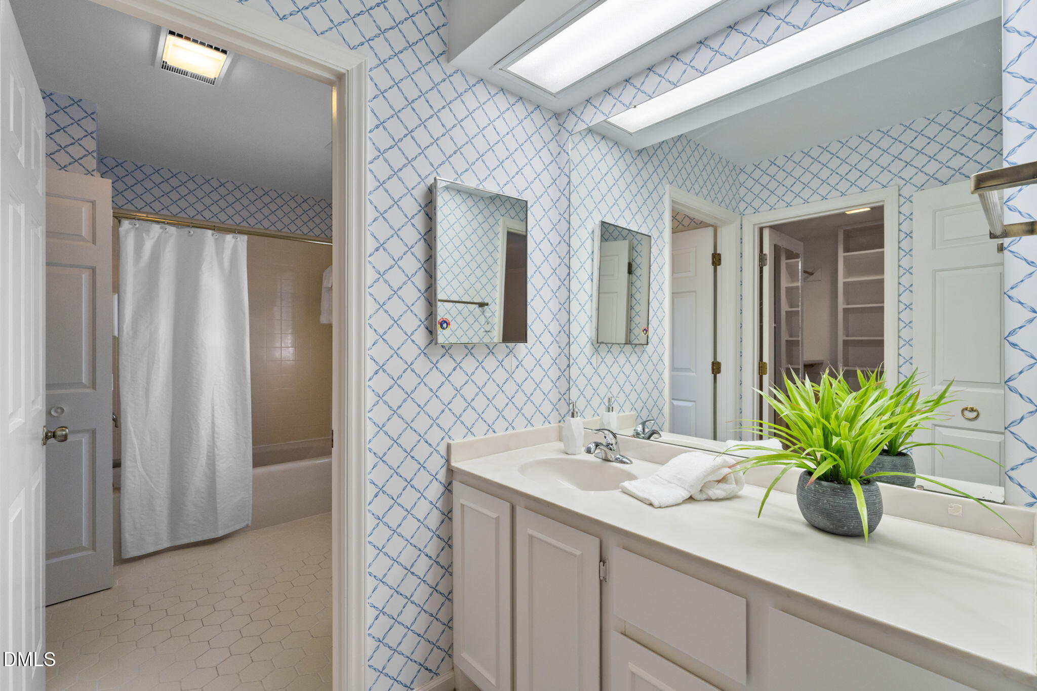 201 Selkirk Street Property Photo 23