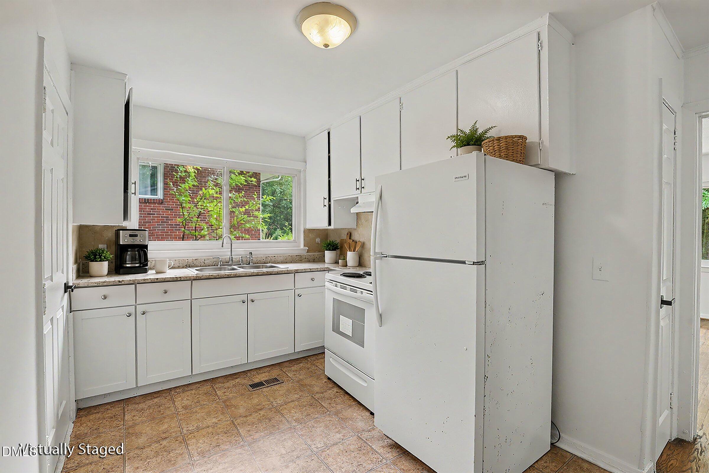 1614 Alcott Street Property Photo 9