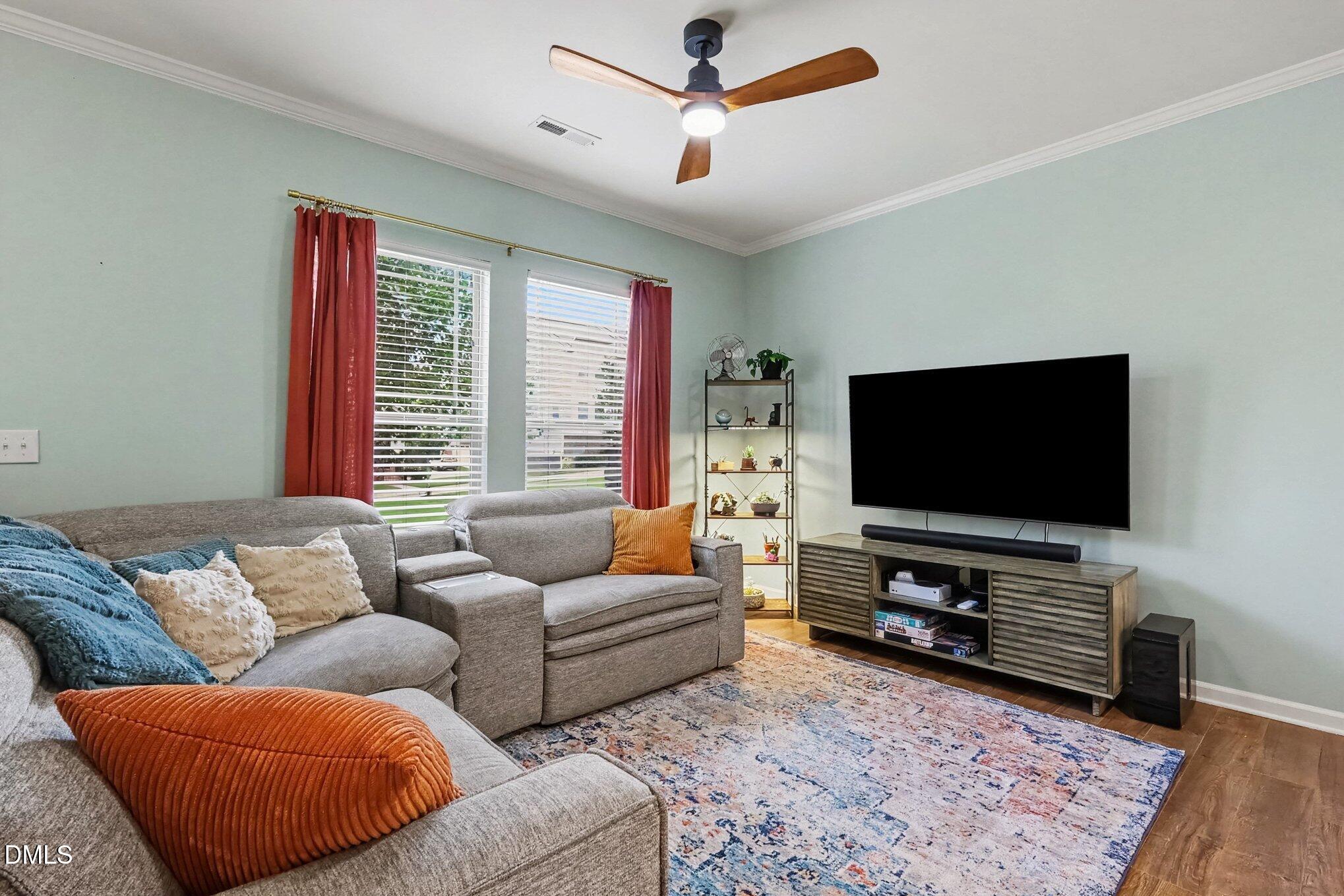 1006 Tranquil Creek Way Property Photo 4