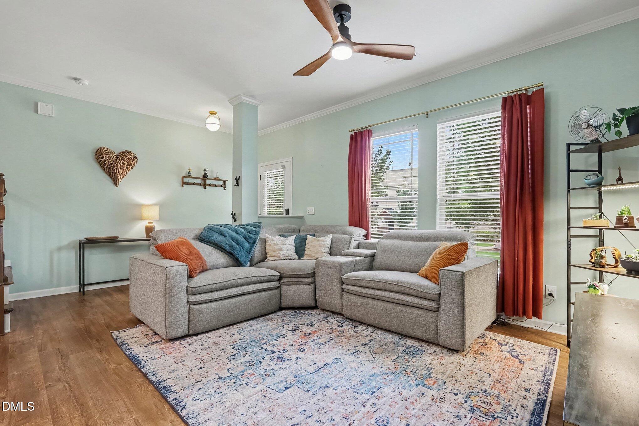 1006 Tranquil Creek Way Property Photo 5