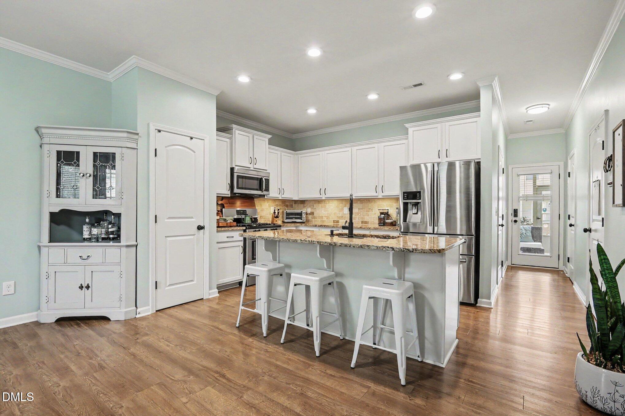 1006 Tranquil Creek Way Property Photo 7