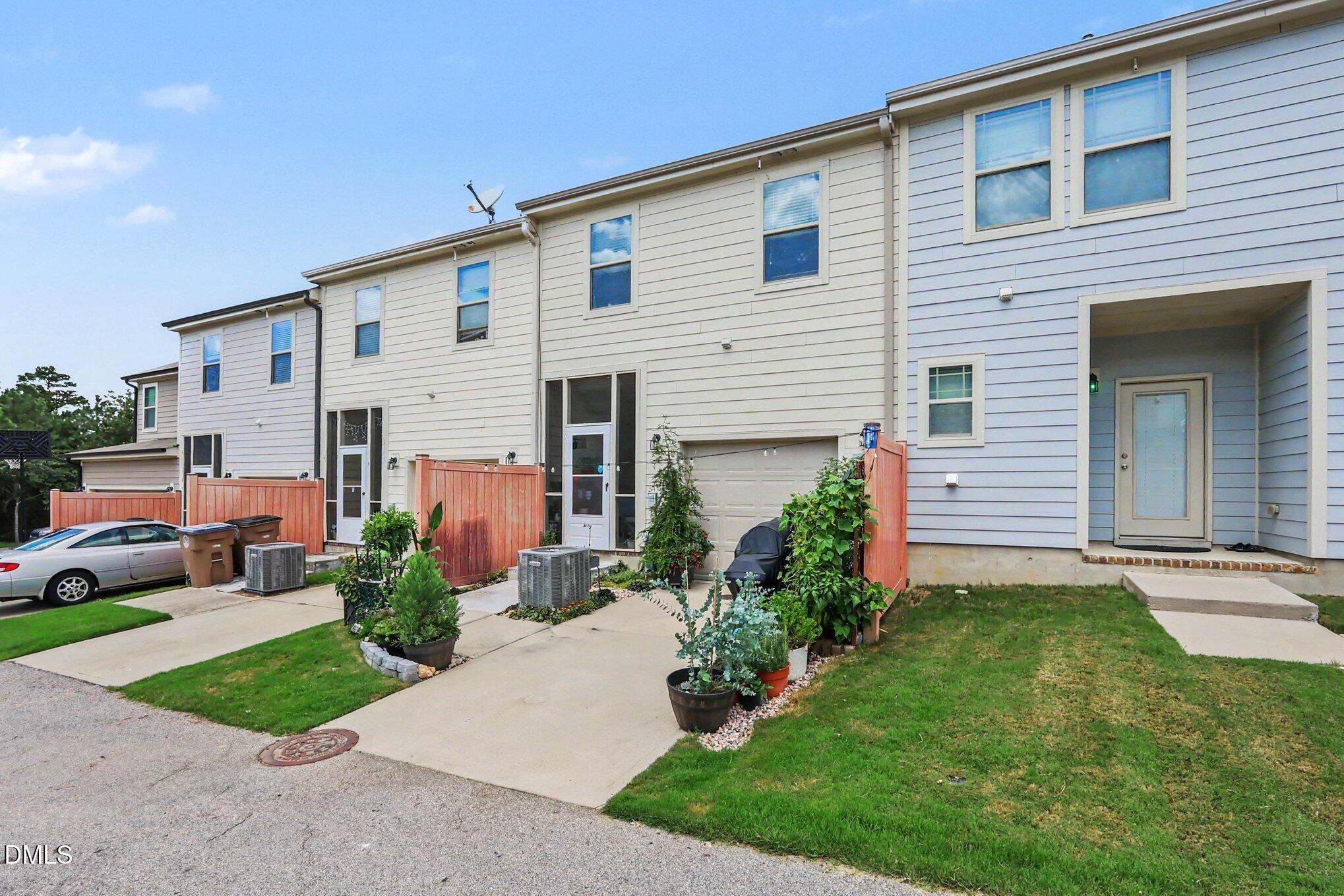 1006 Tranquil Creek Way Property Photo 26