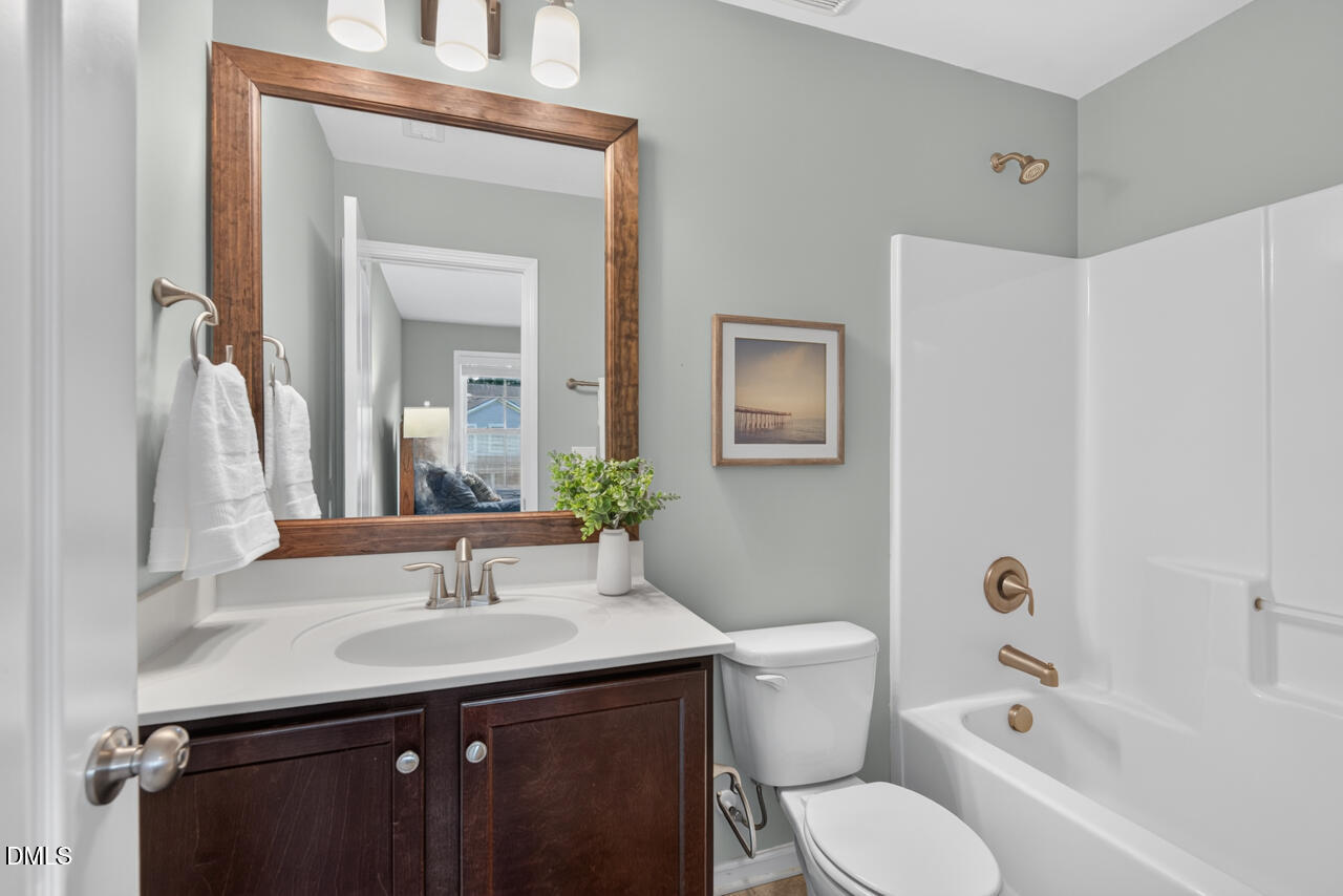 1007 Poplar Street Property Photo 12