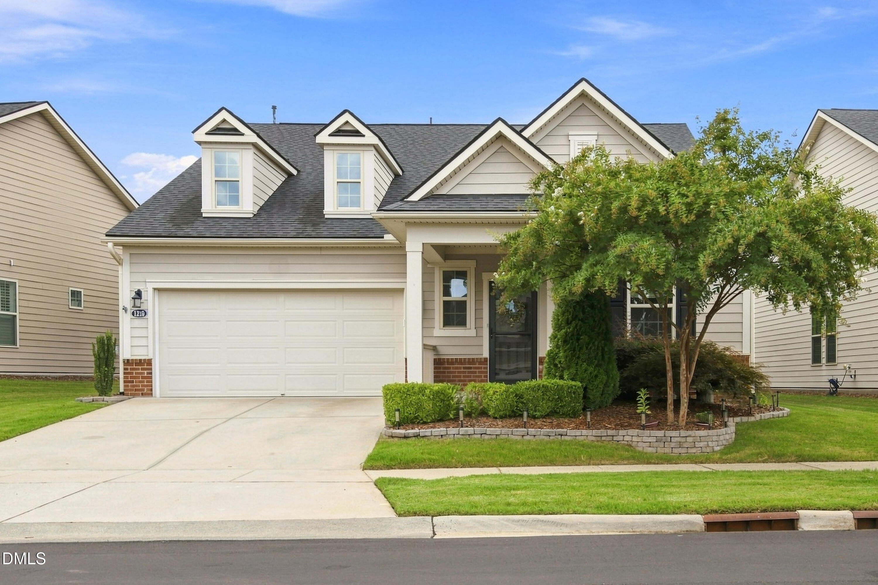 1219 Pulitzer Lane Property Photo 1