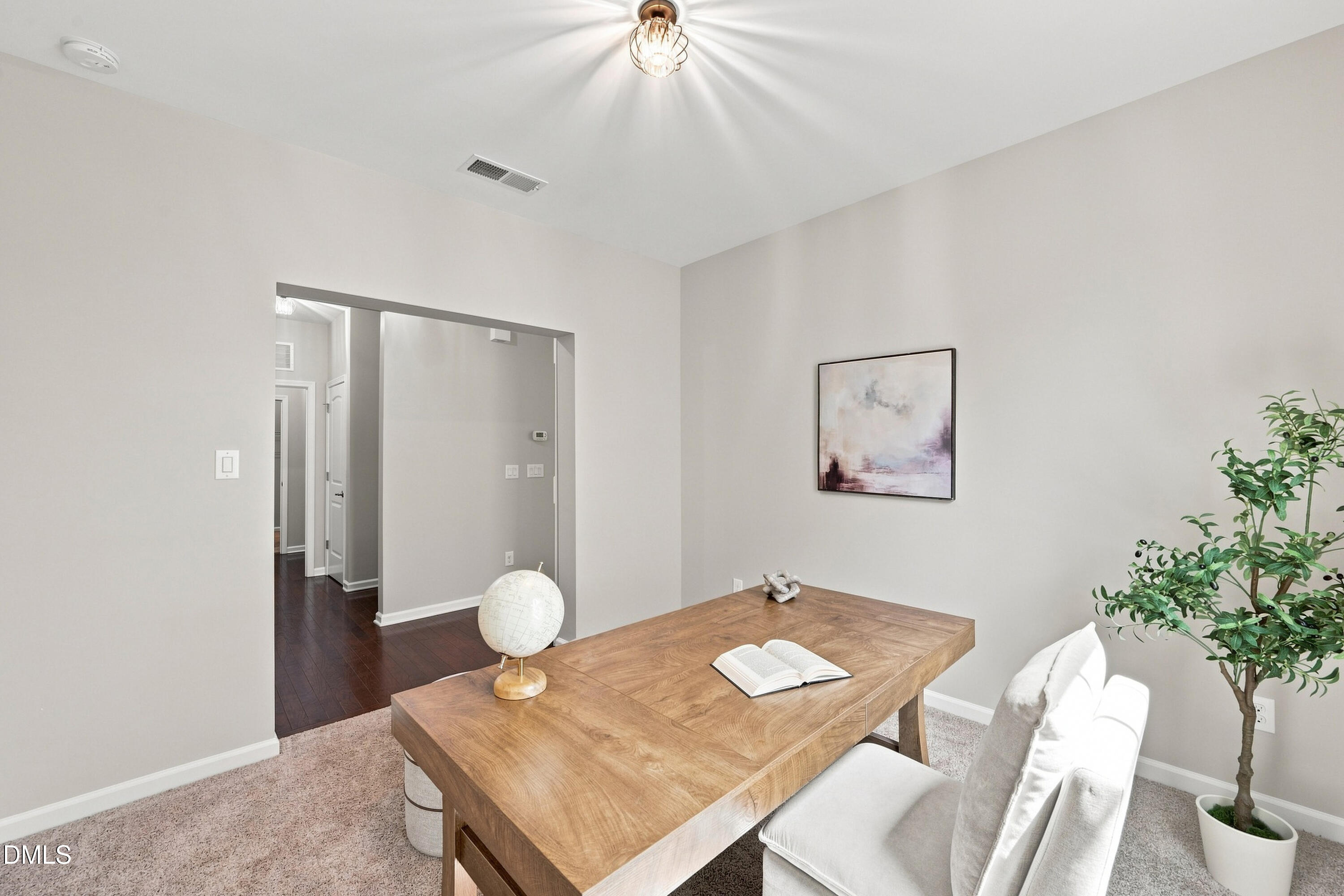 1219 Pulitzer Lane Property Photo 15