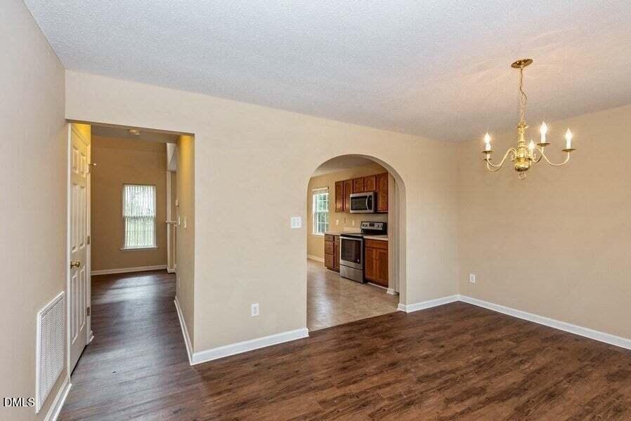 2101 Great Bend Drive Property Photo 6