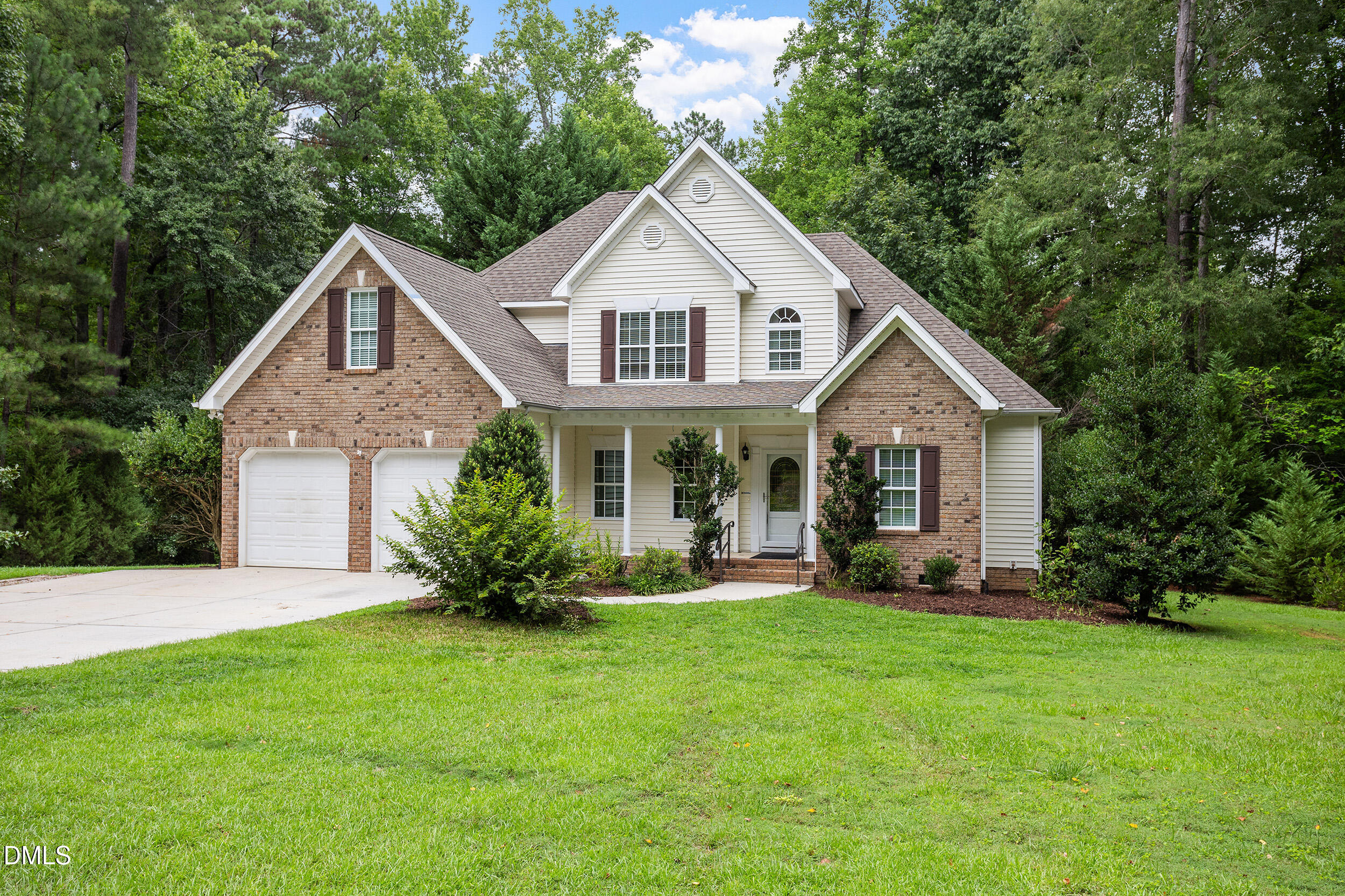 1408 Hall Boulevard Property Photo 1