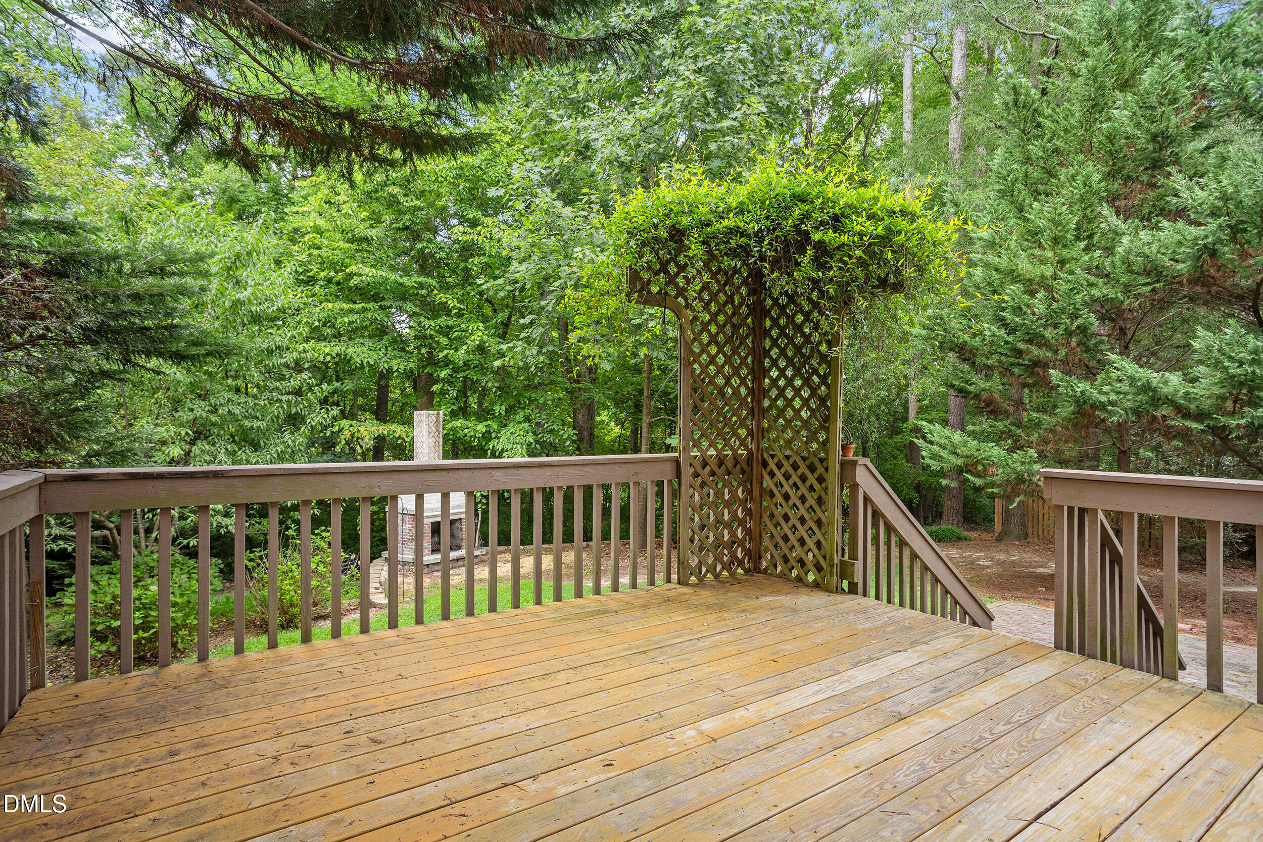 1408 Hall Boulevard Property Photo 25