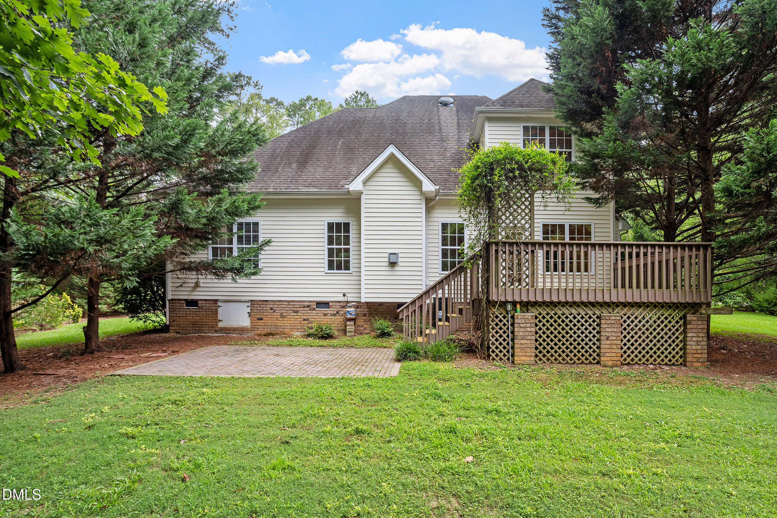 1408 Hall Boulevard Property Photo 27