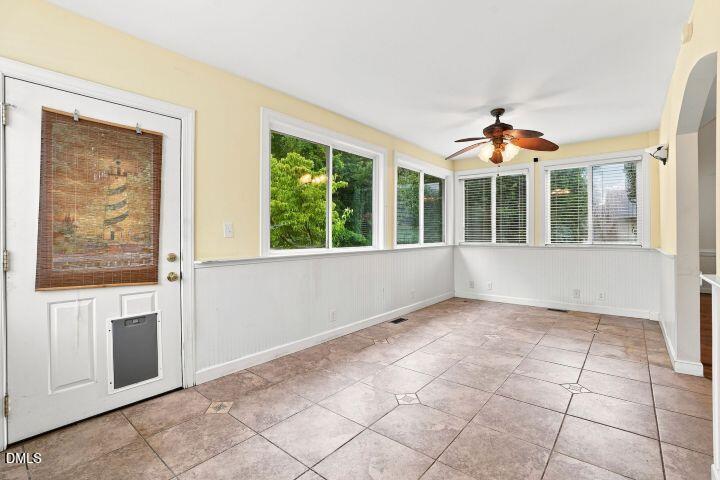 3532 Shadow Ridge Road N Property Photo 16