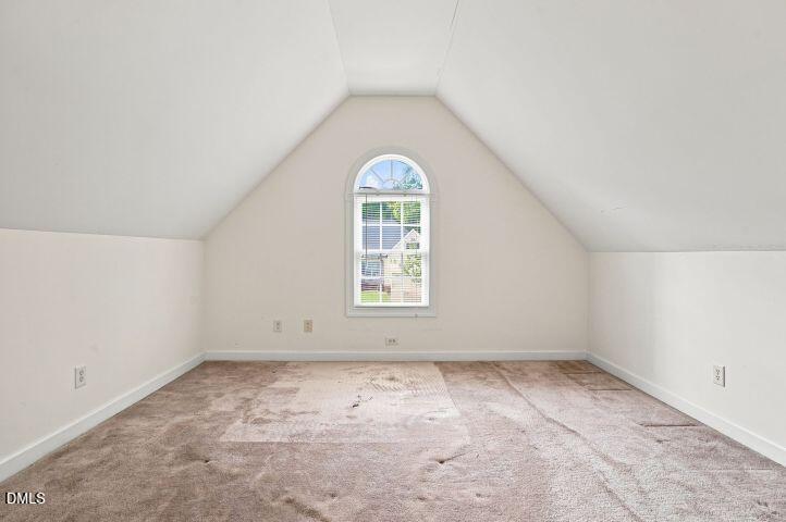 3532 Shadow Ridge Road N Property Photo 31