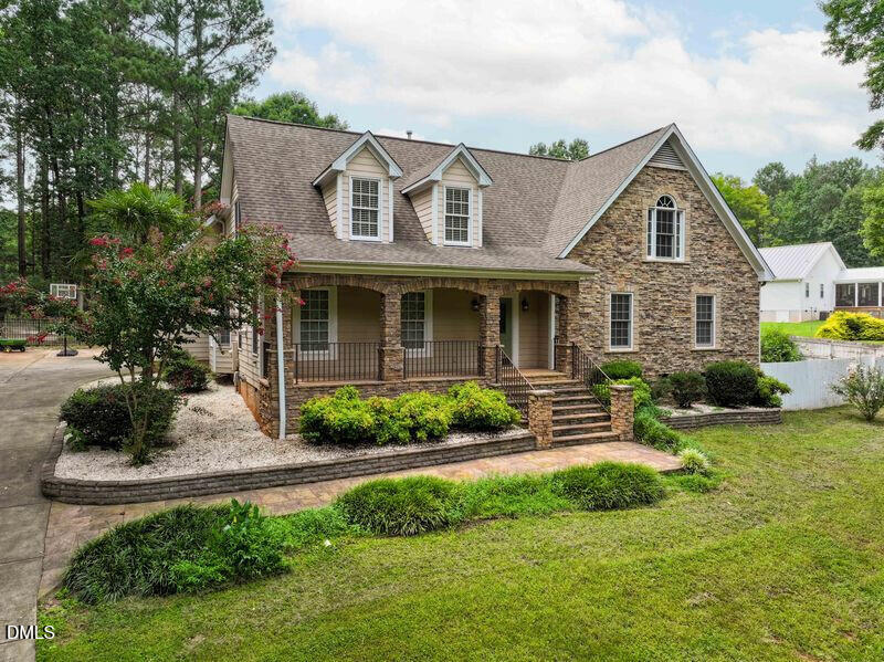 8429 Wycombe Ridge Way Property Photo 1