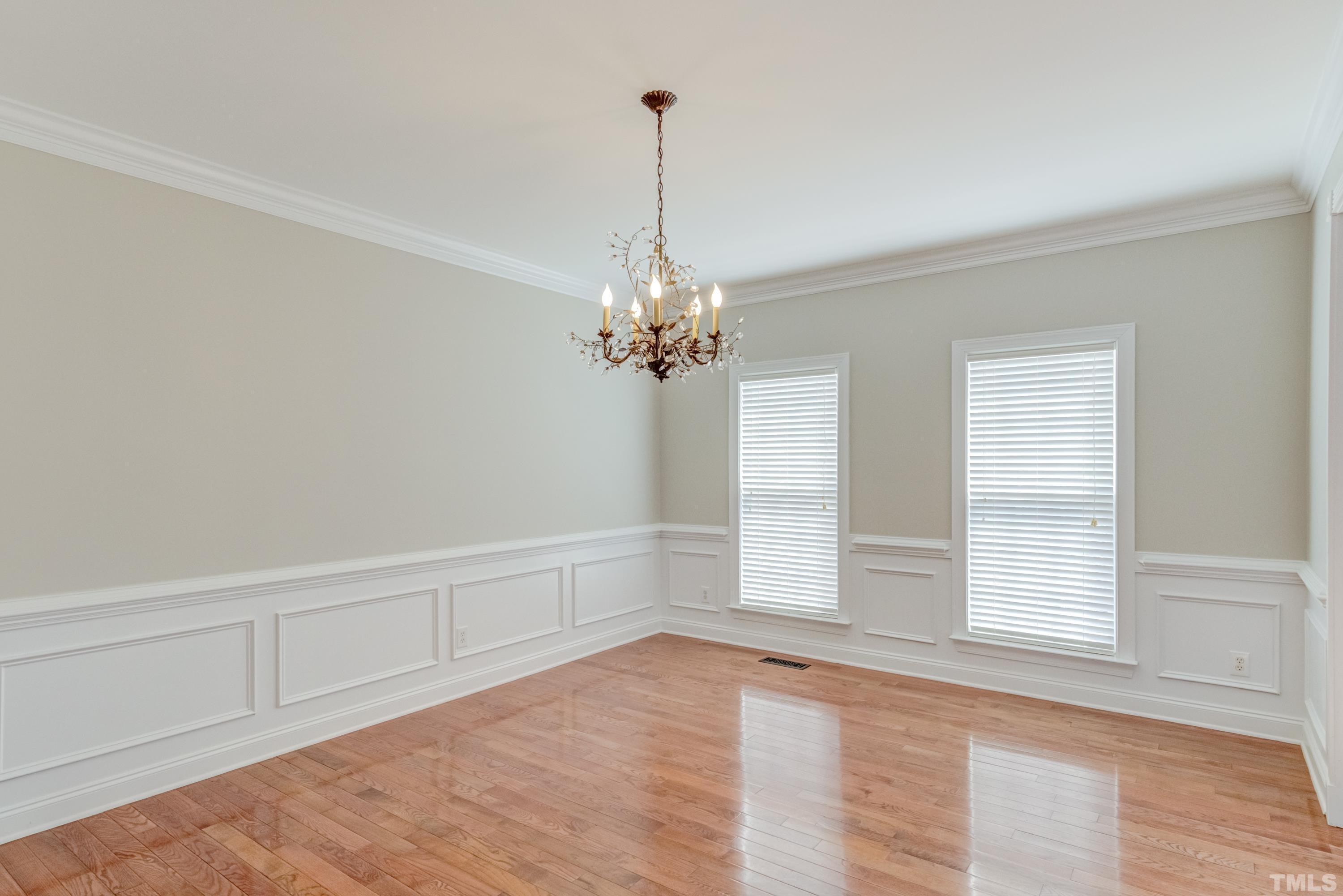 2041 Jadewood Drive Property Photo 14