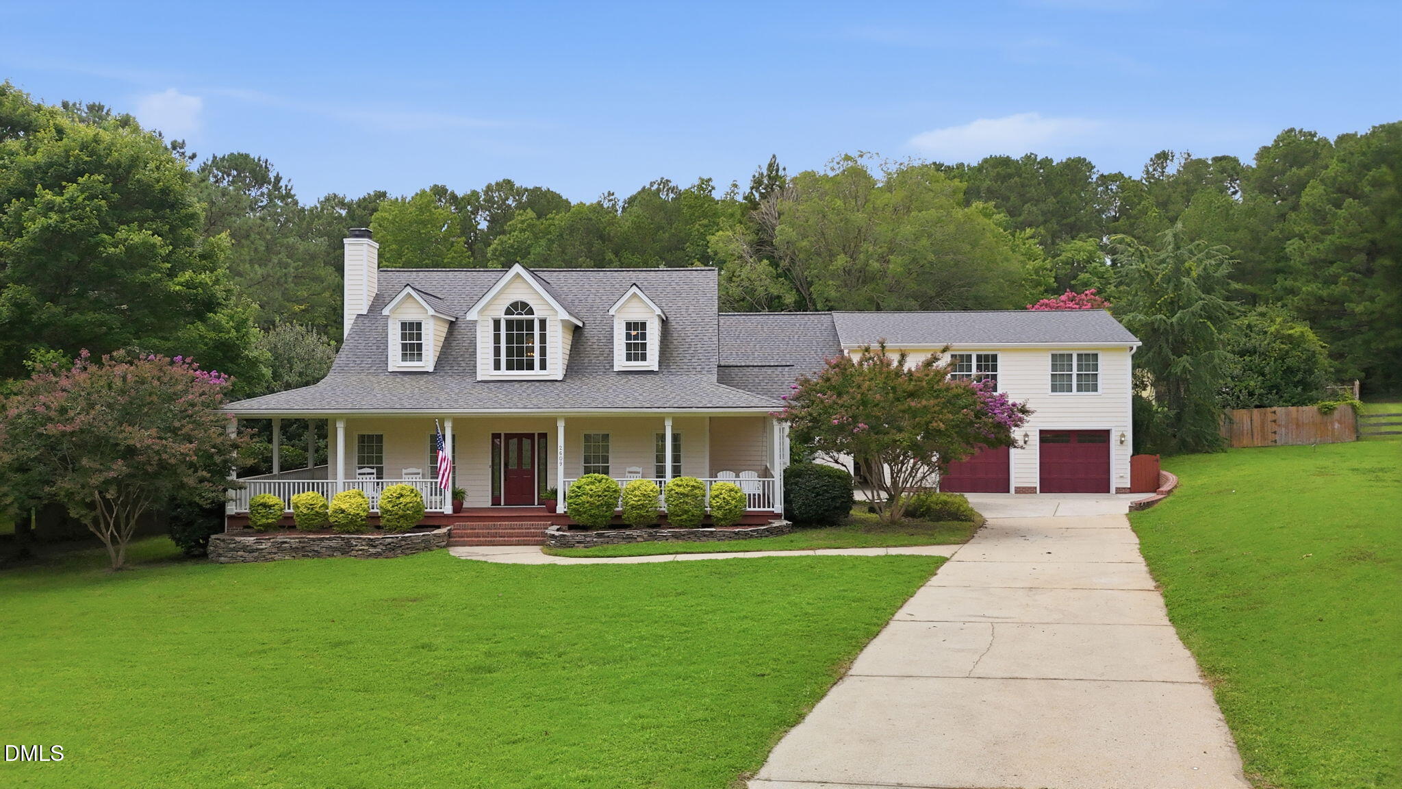 2609 Lissa Jon Court Property Photo 1