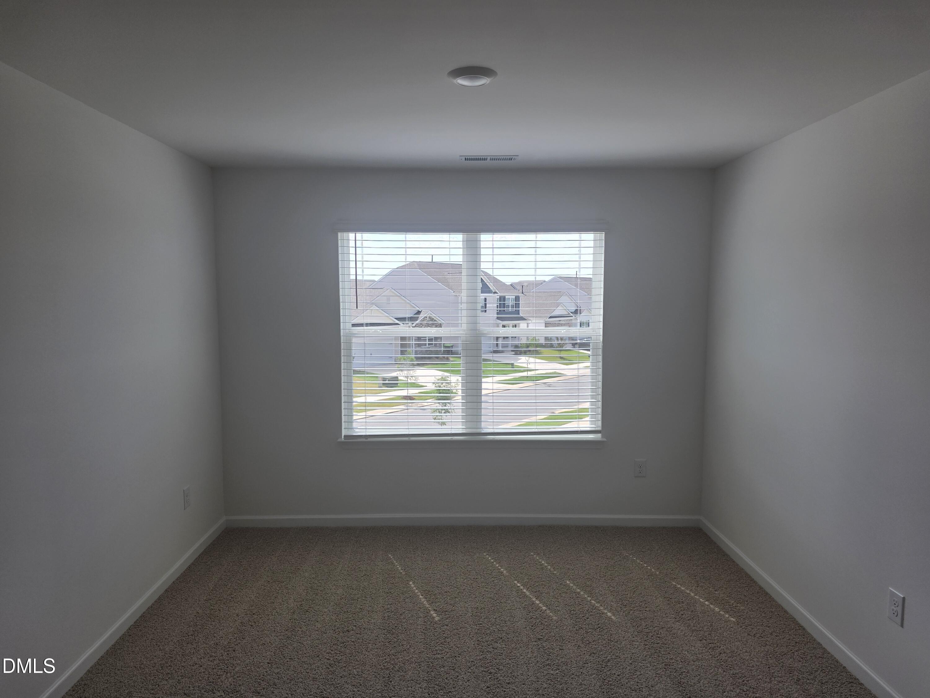 1853 Fighting Bull Drive Property Photo 9