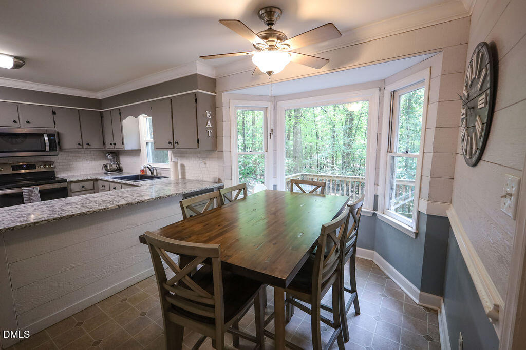 2013 Fox Den Property Photo 6