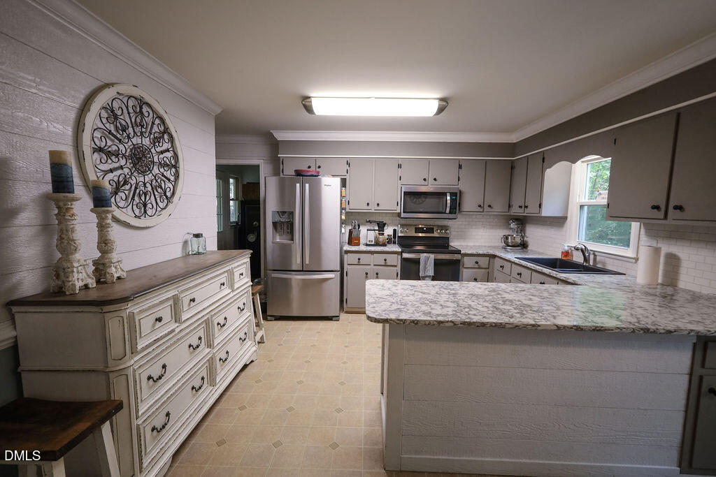 2013 Fox Den Property Photo 9