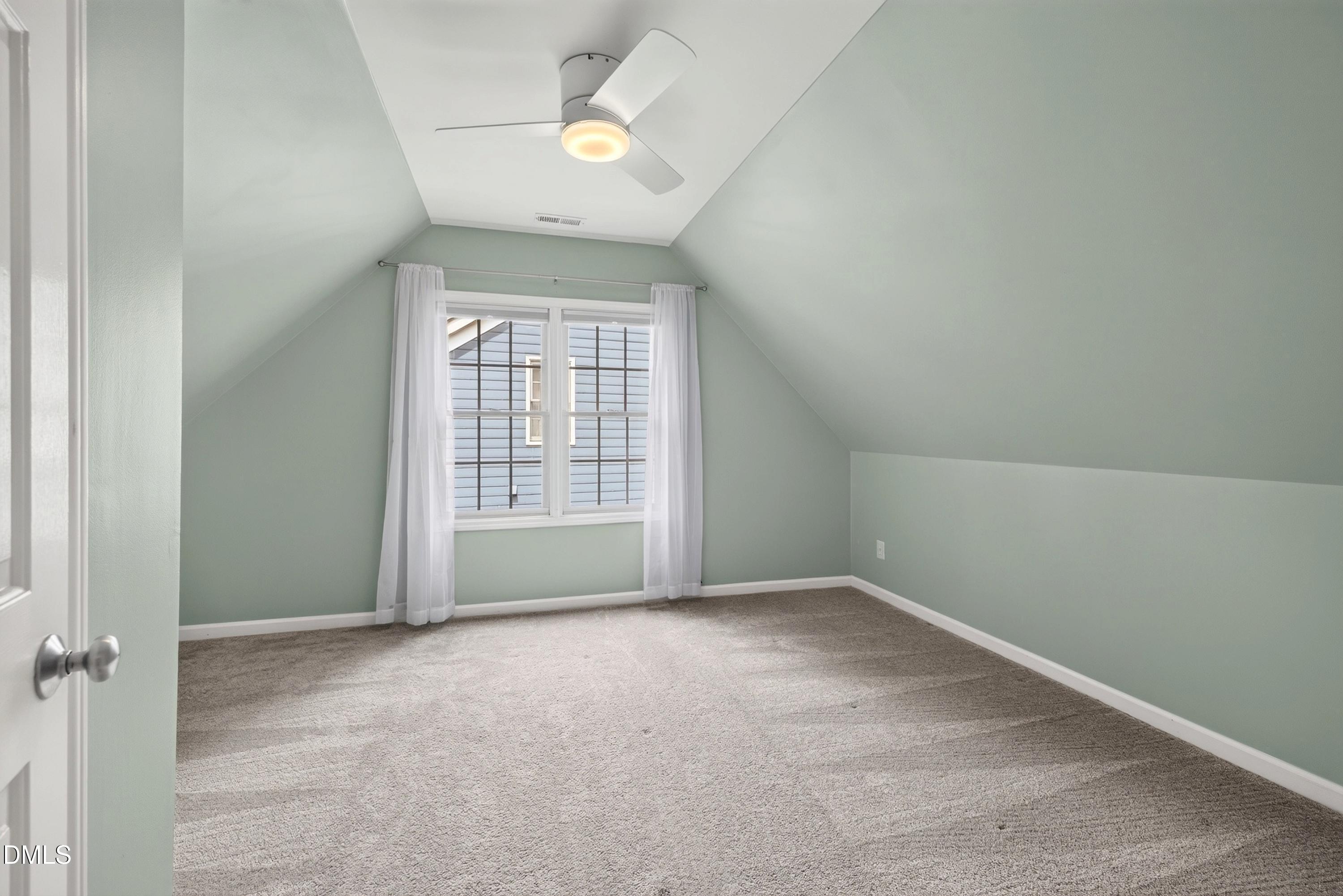 102 Unaka Court Property Photo 25