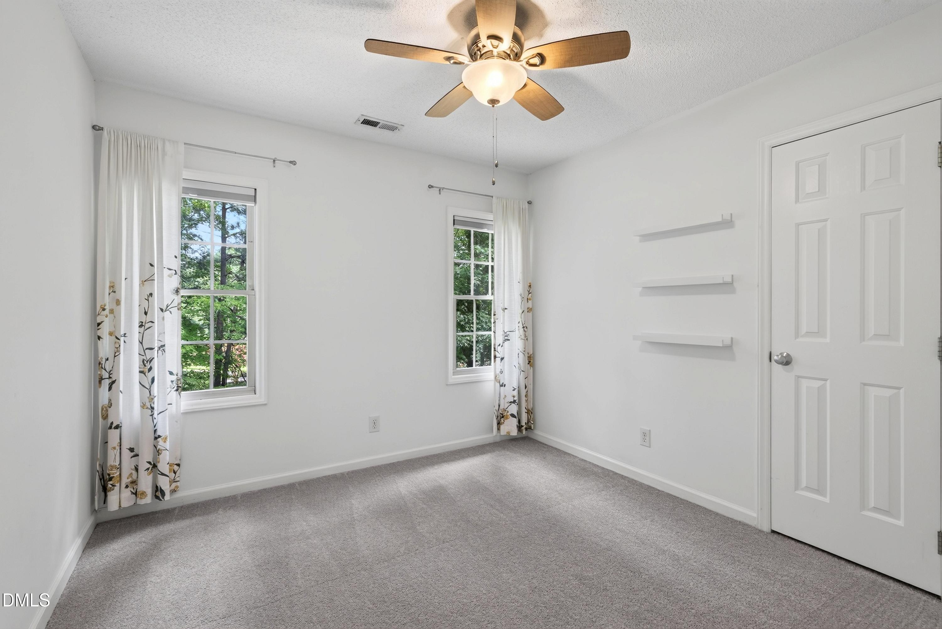102 Unaka Court Property Photo 28