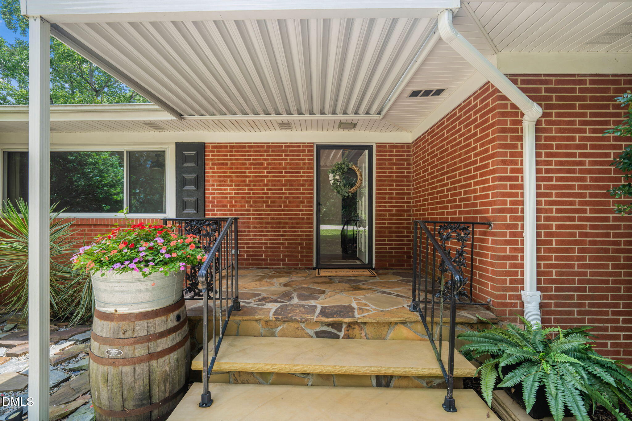 3525 Hope Valley Road Property Photo 2