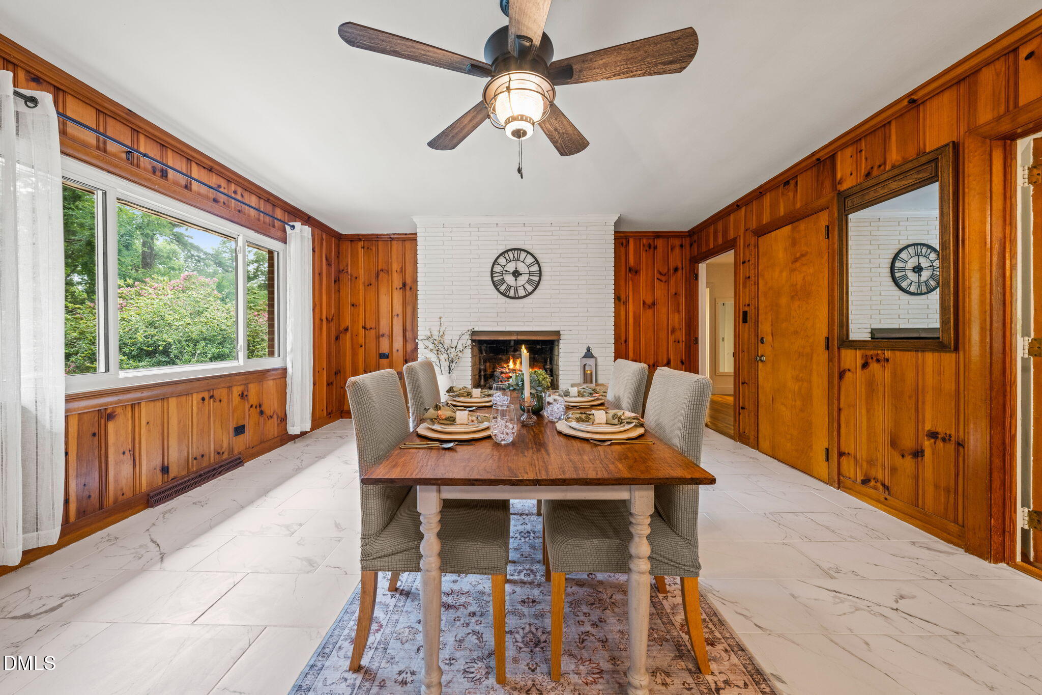 3525 Hope Valley Road Property Photo 6