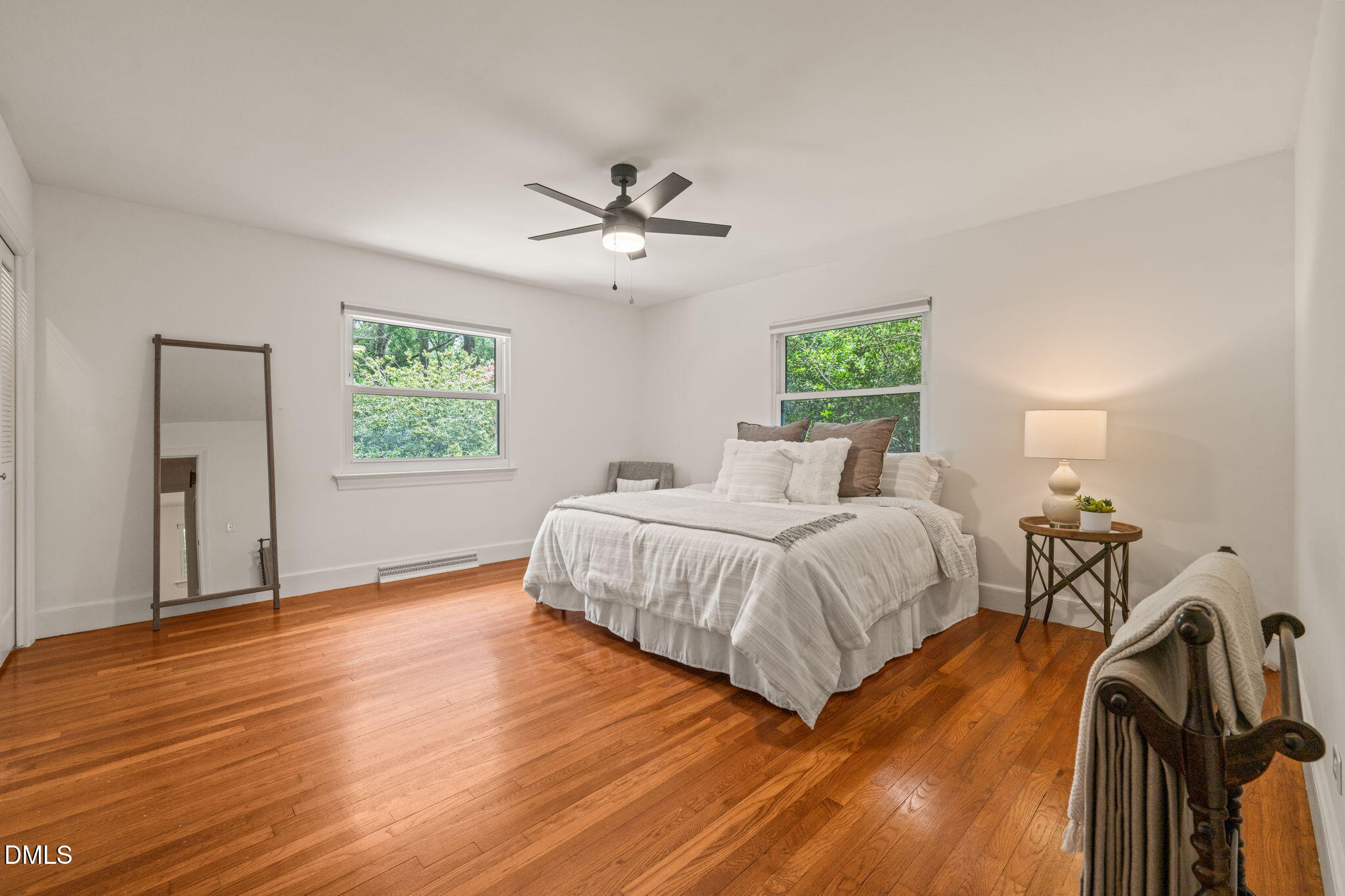 3525 Hope Valley Road Property Photo 13