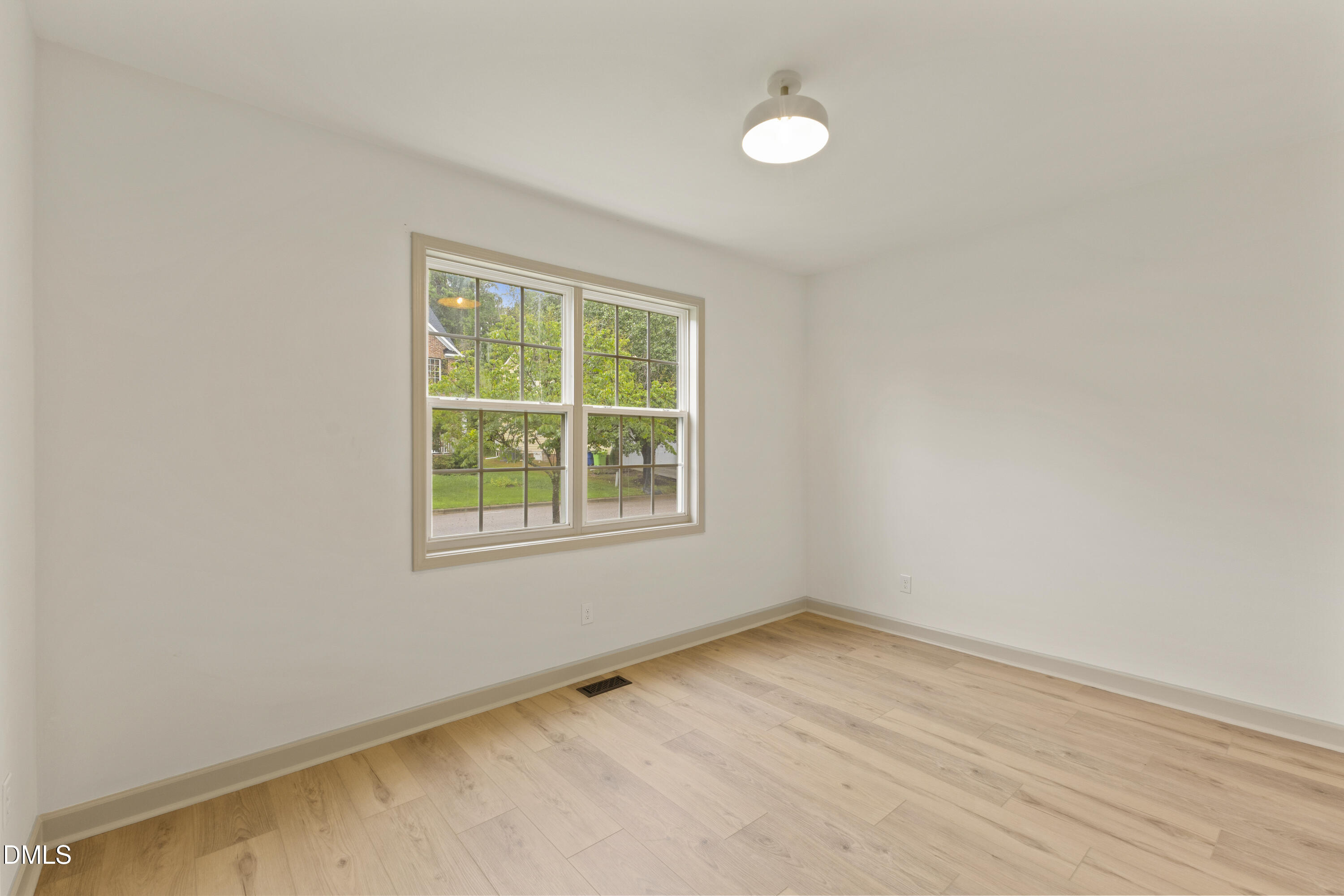 2900 Northop Court Property Photo 35