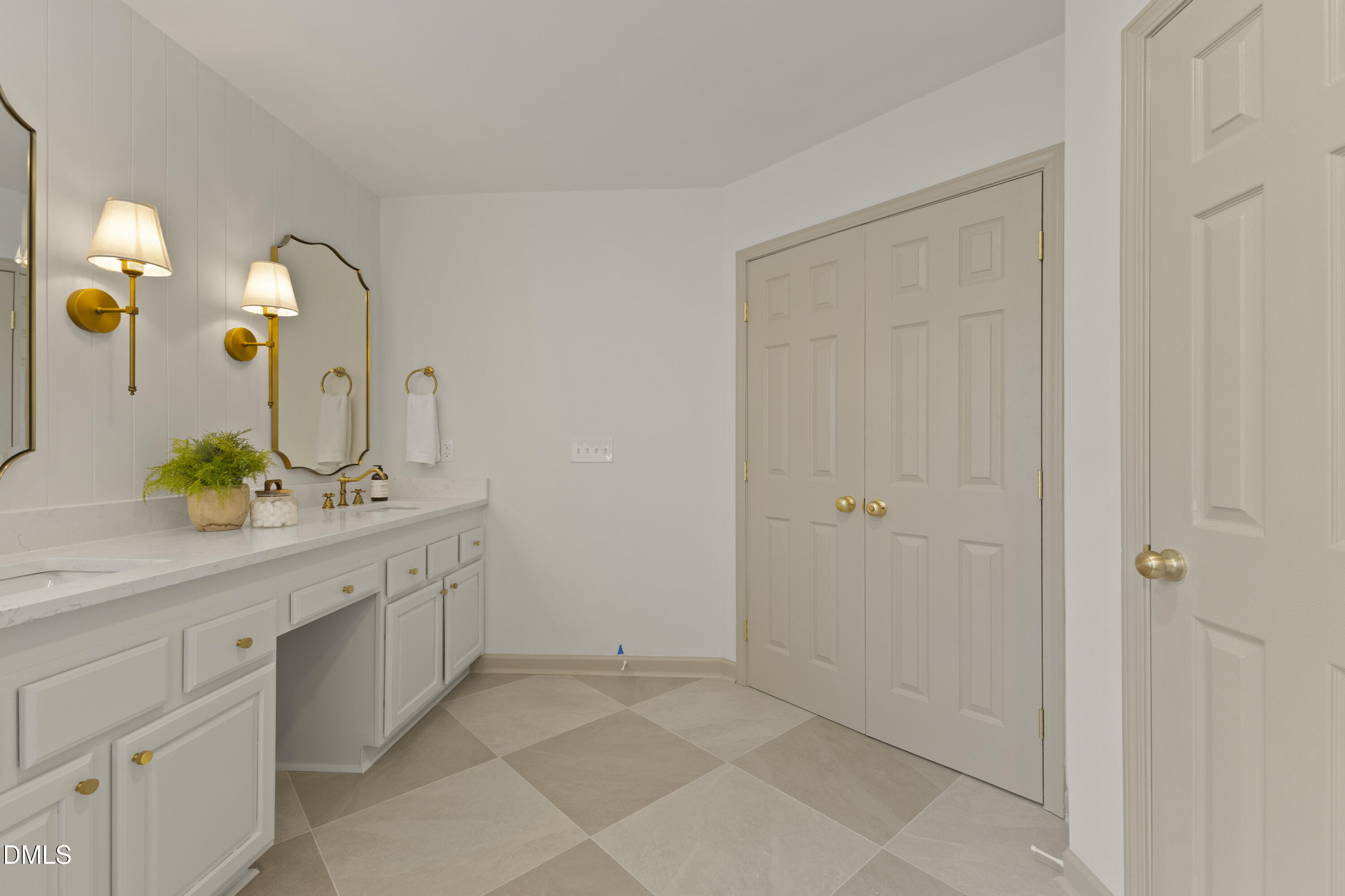 2900 Northop Court Property Photo 44