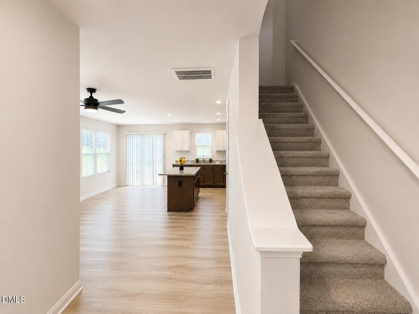 6858 Tarik Lane Property Photo 11