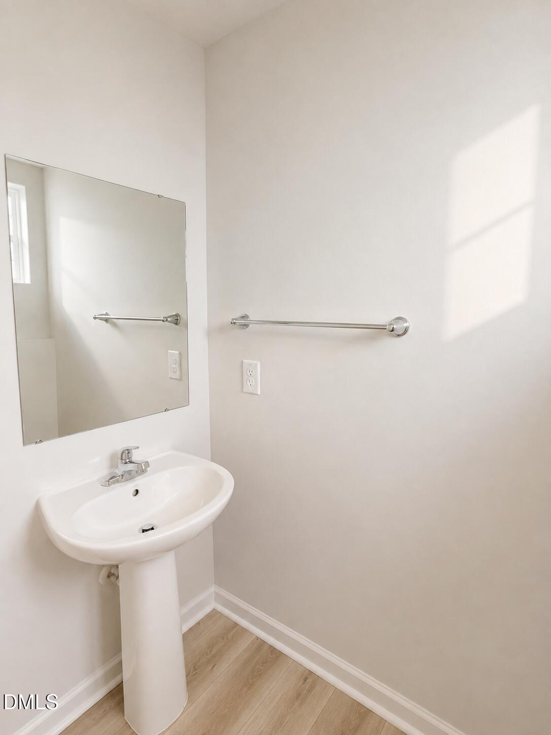 6858 Tarik Lane Property Photo 20