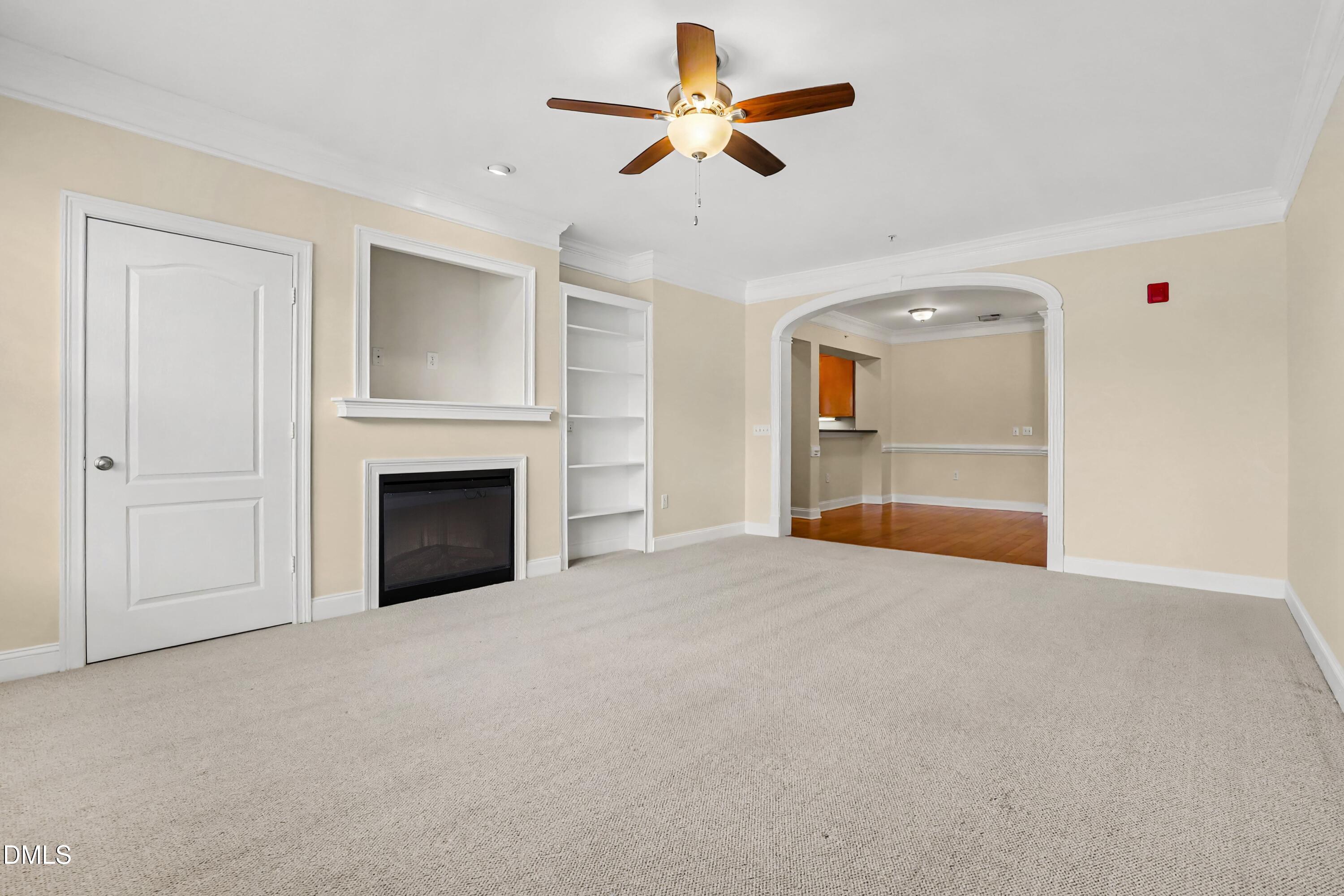 3810 Lunceston Way 301 Property Photo 11