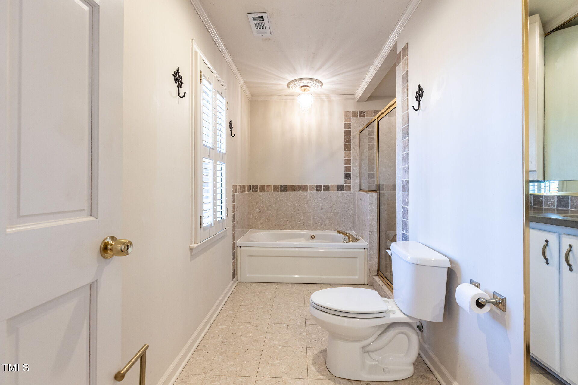 501 Queensferry Road Property Photo 24