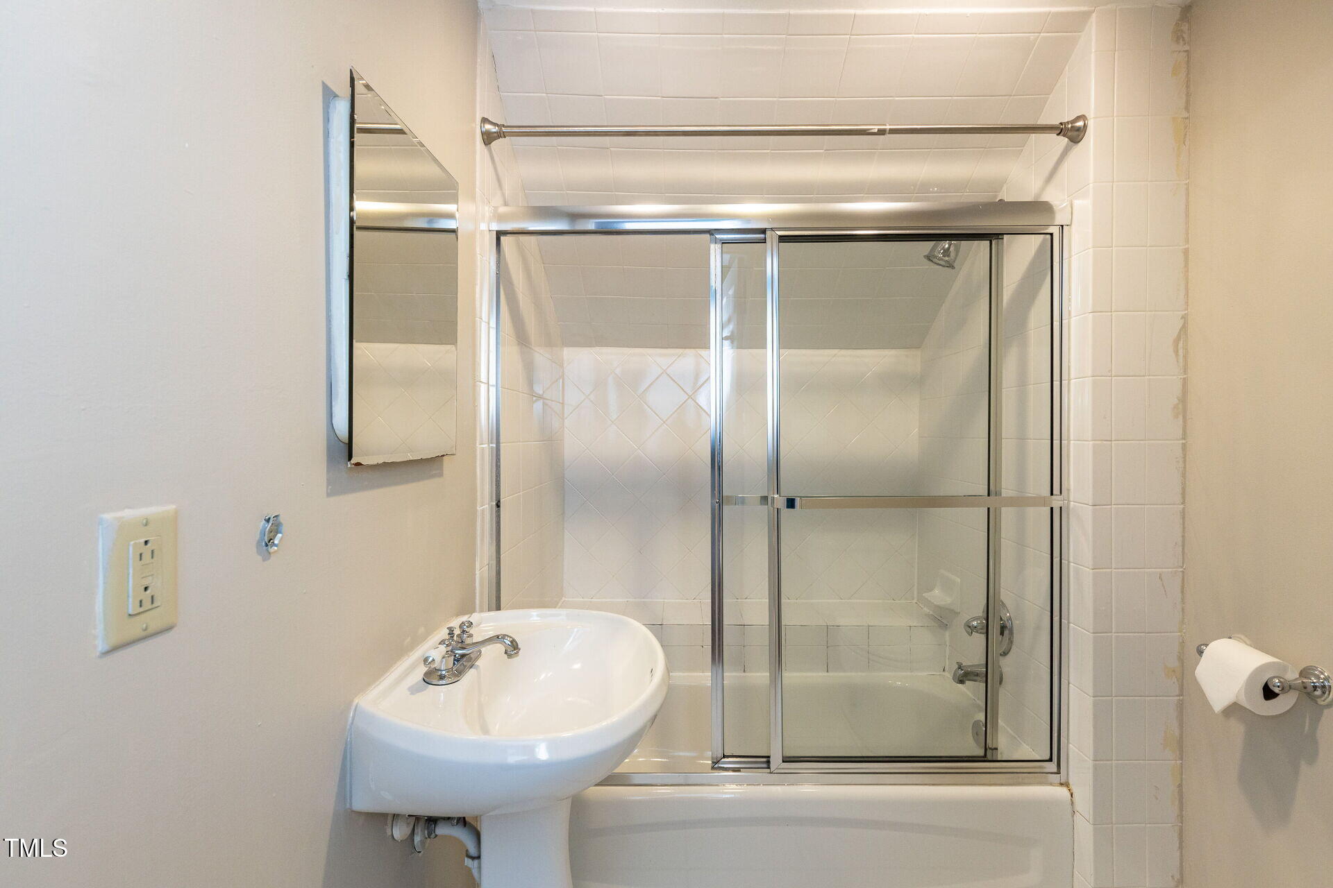 501 Queensferry Road Property Photo 33
