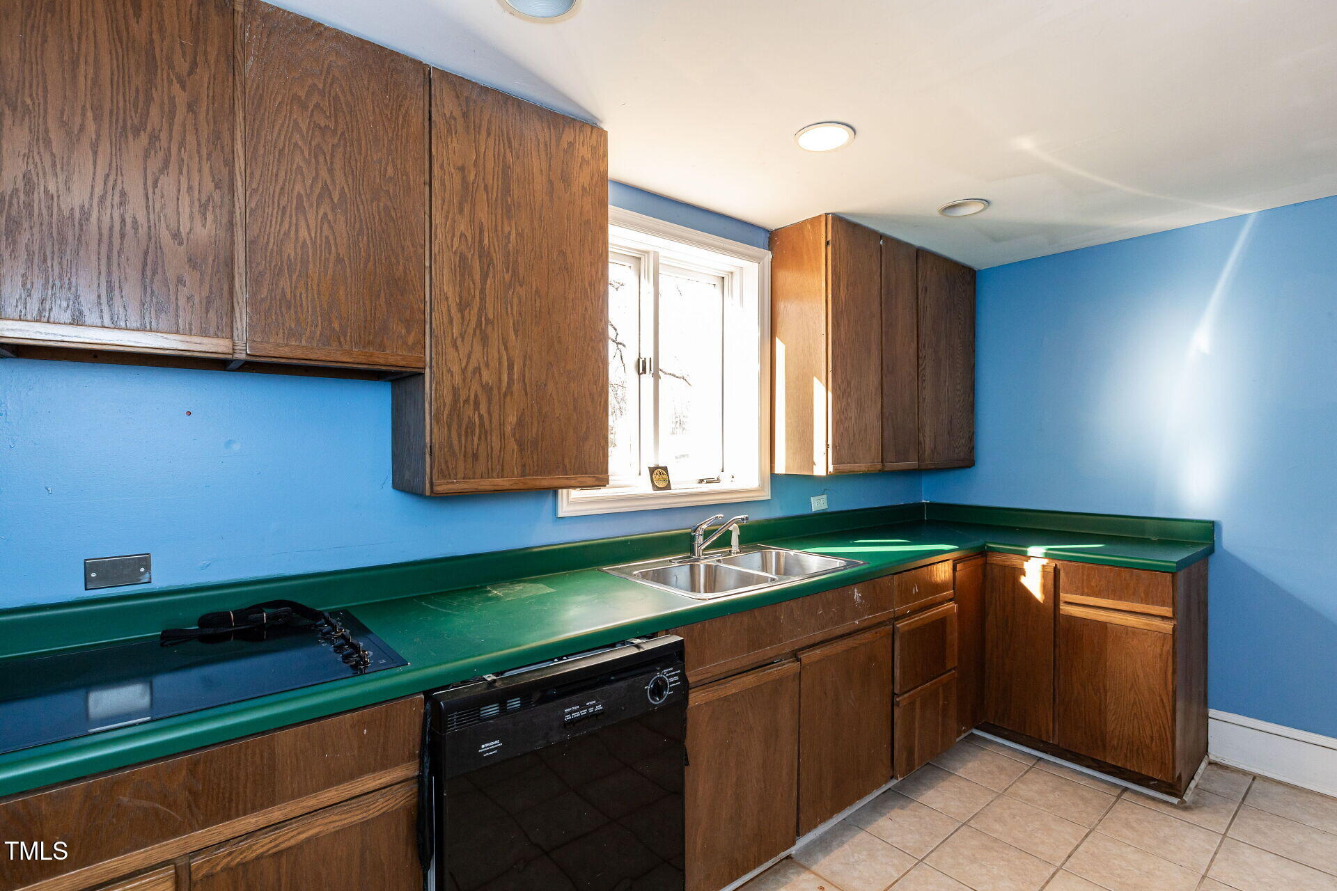 501 Queensferry Road Property Photo 39
