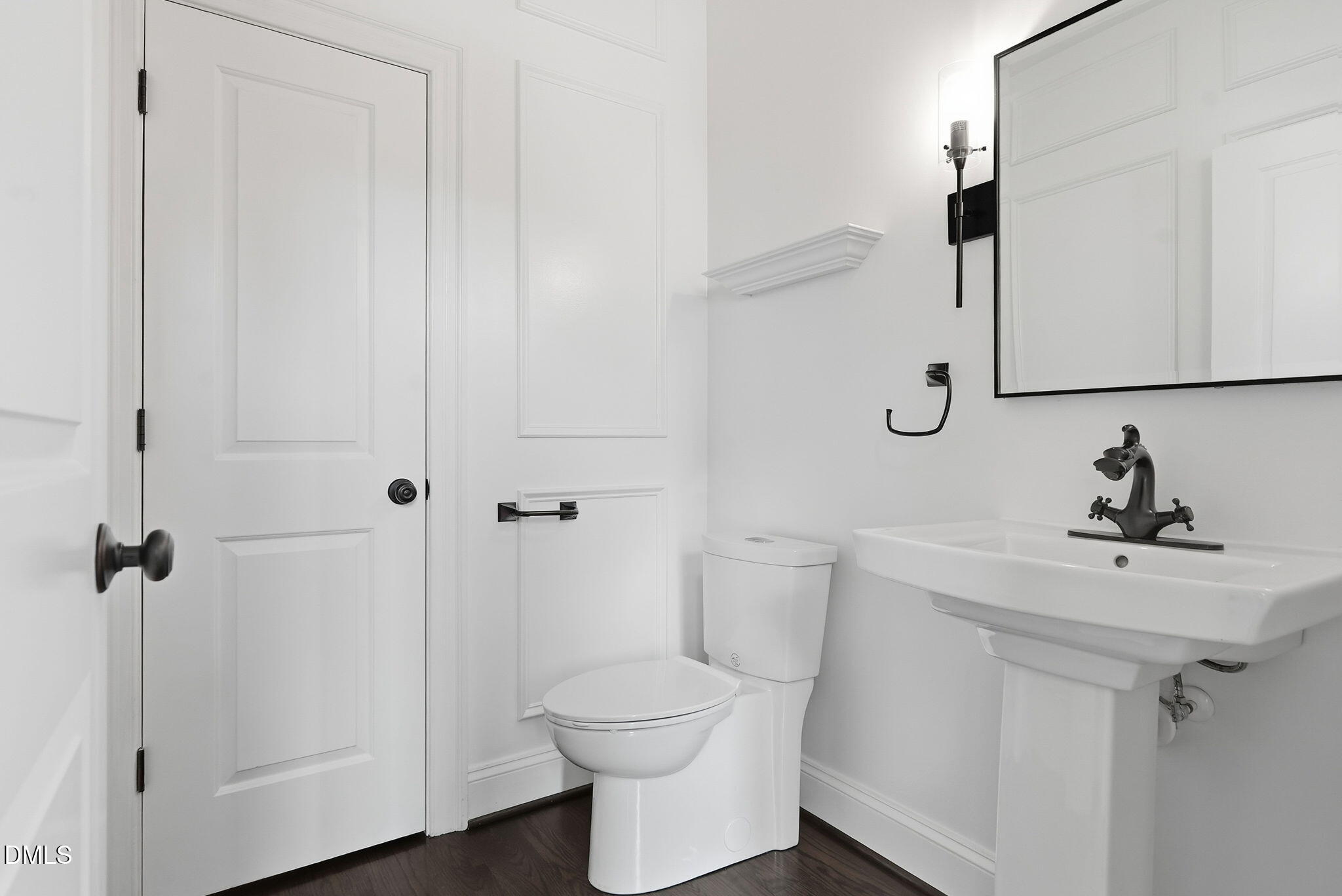 222 American Court Property Photo 10