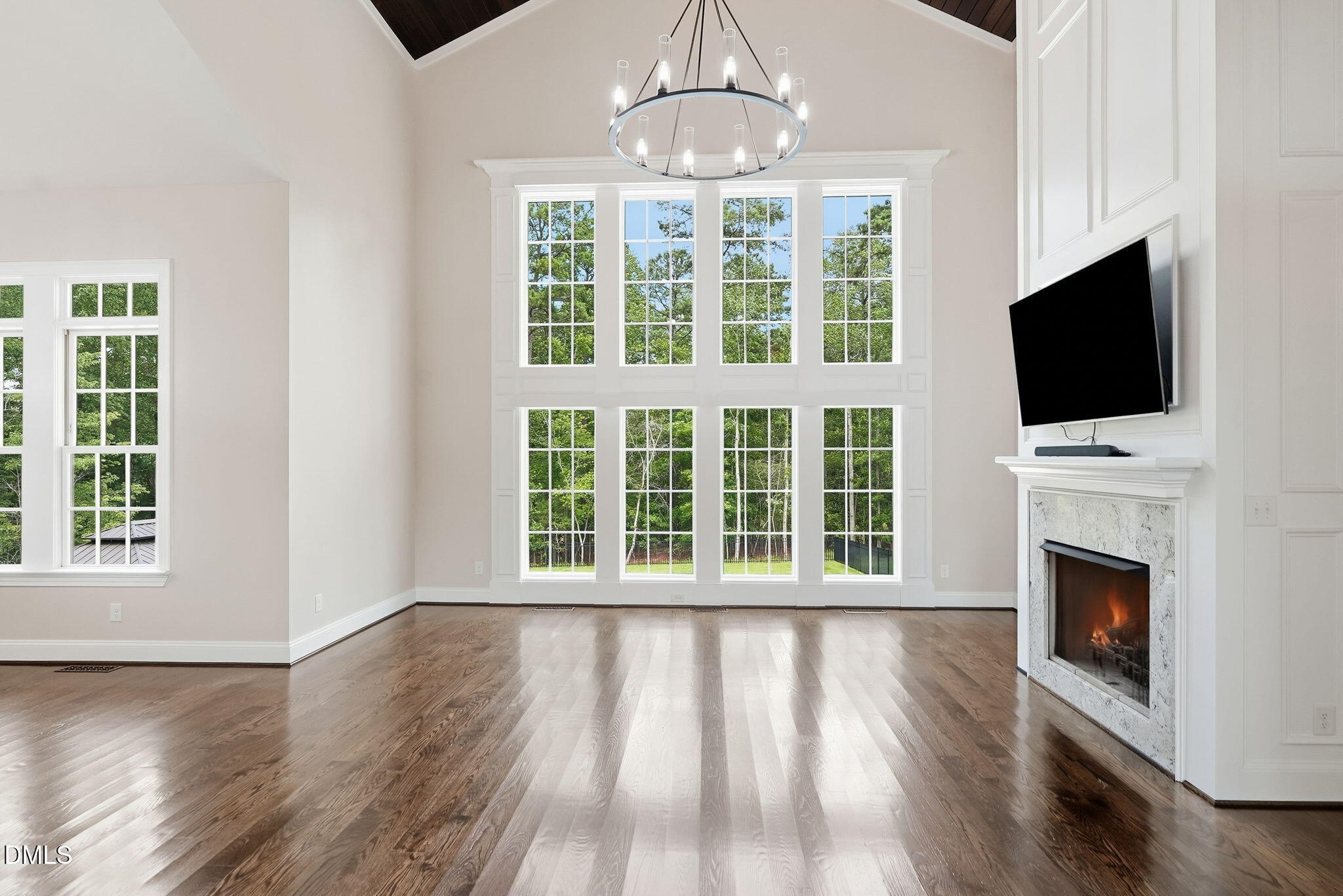 222 American Court Property Photo 15