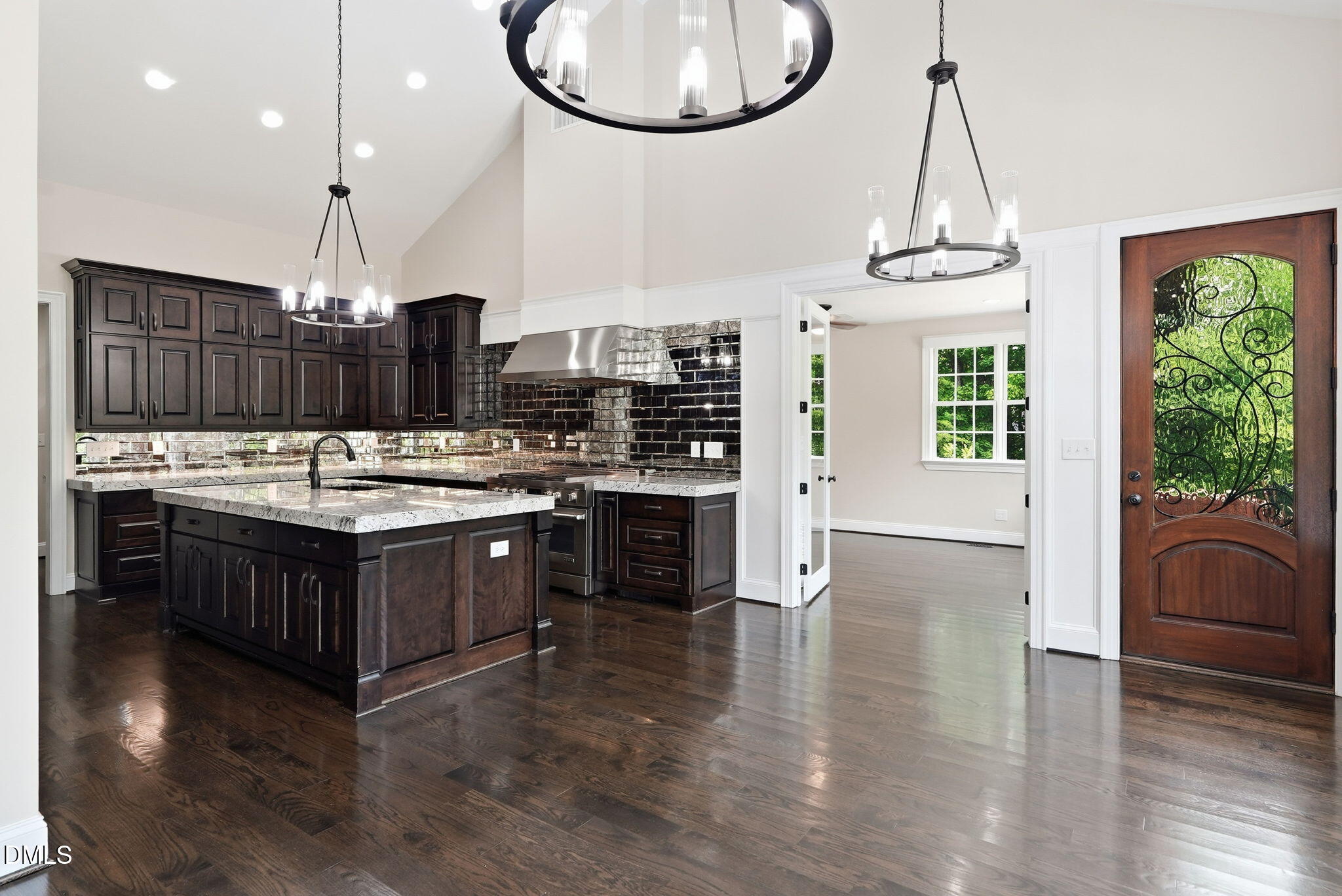 222 American Court Property Photo 20