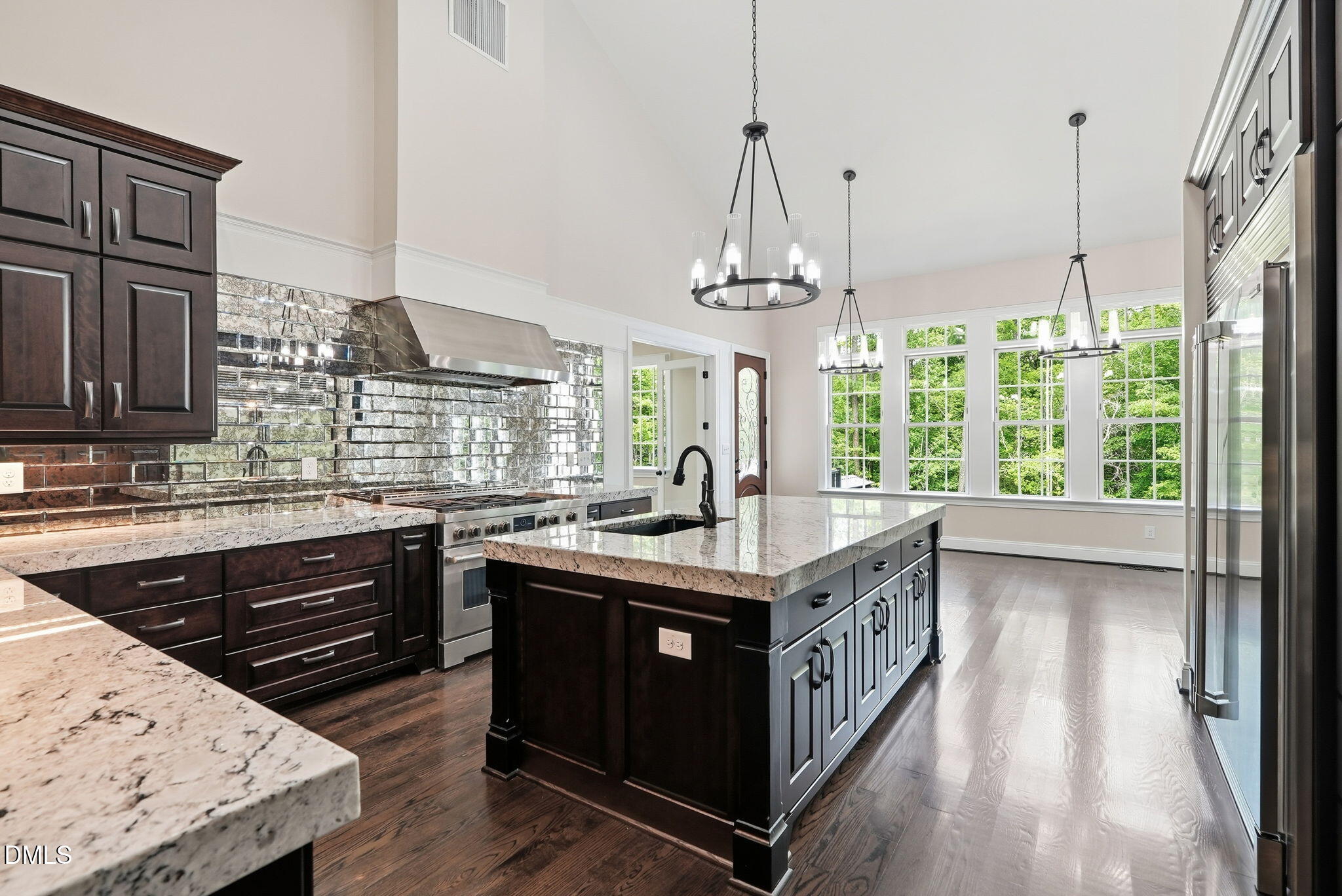 222 American Court Property Photo 28