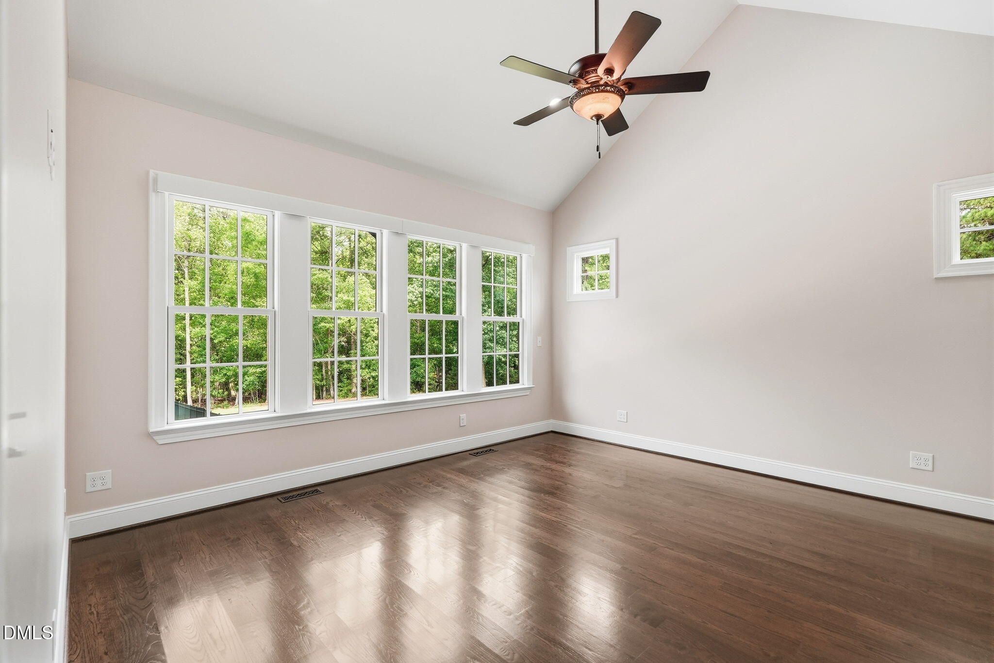 222 American Court Property Photo 42
