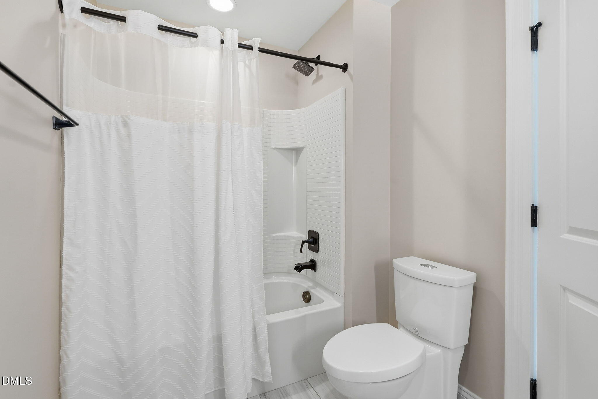 222 American Court Property Photo 71