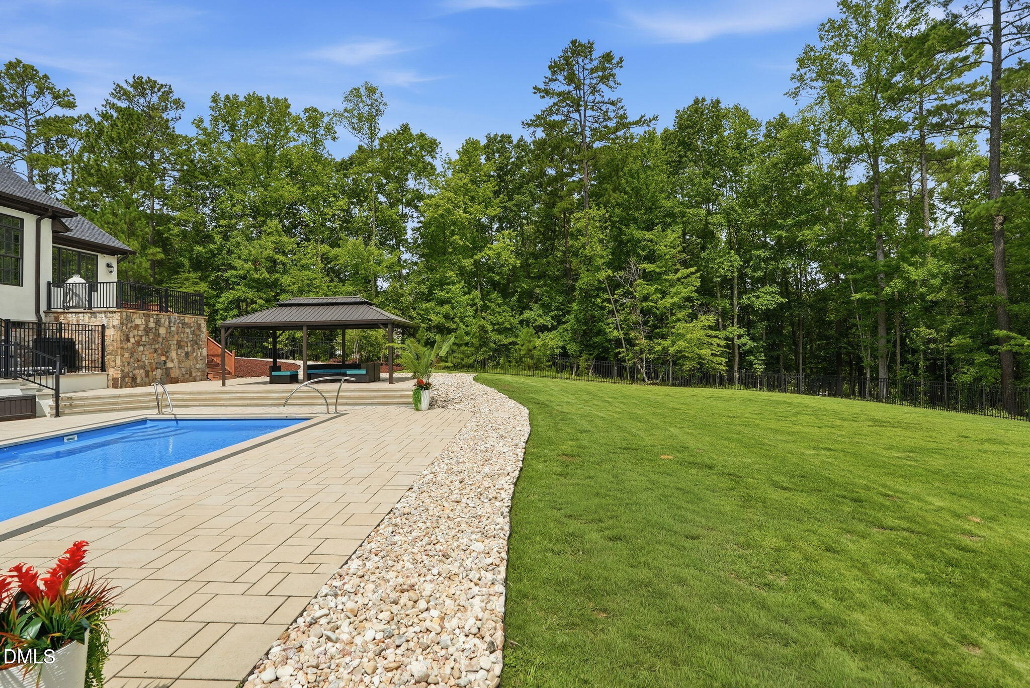 222 American Court Property Photo 87