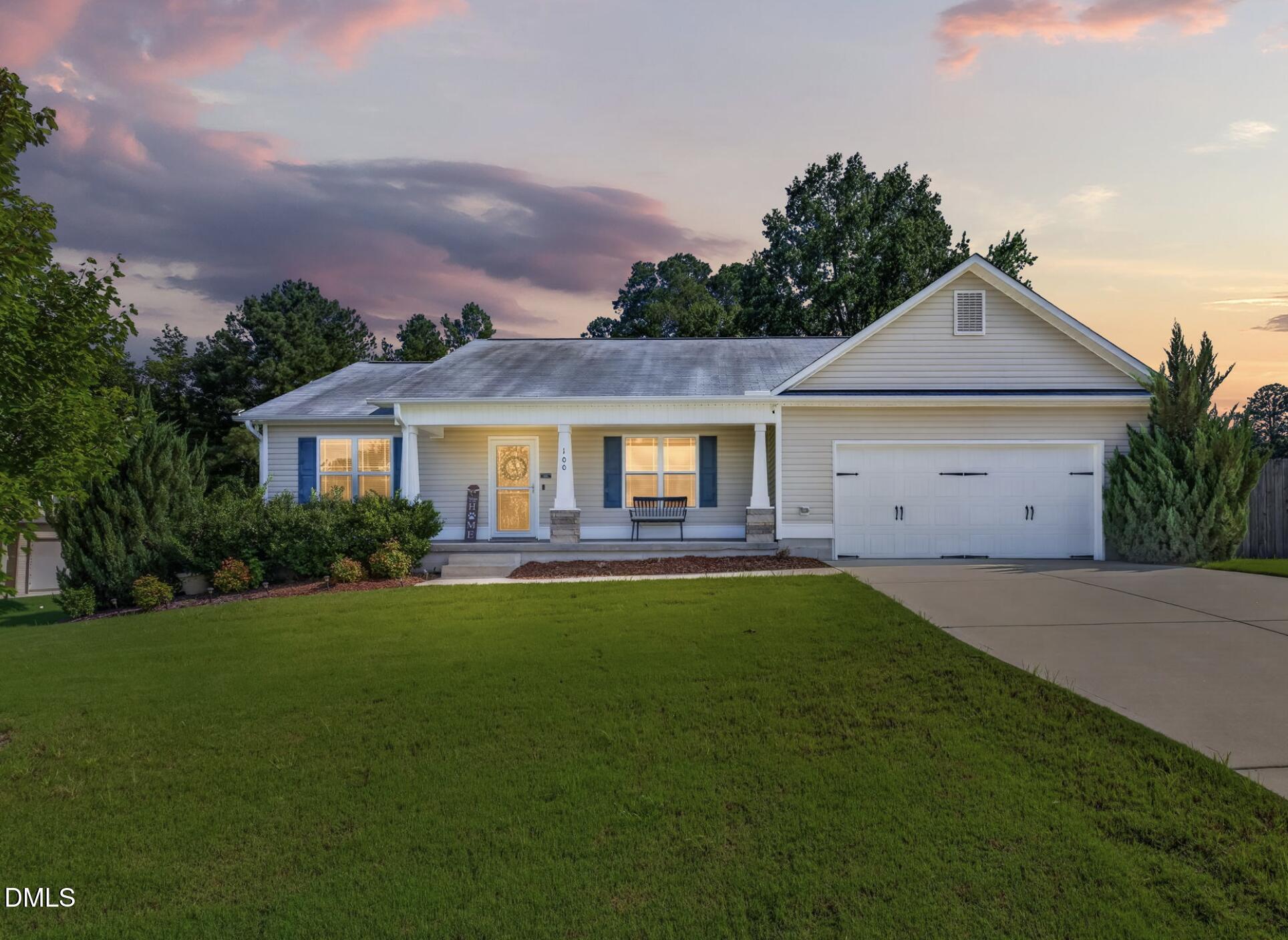 100 Belle Meade Court Property Photo 1