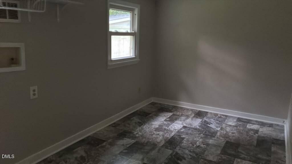 5128 Sunset Lake Road Property Photo 8