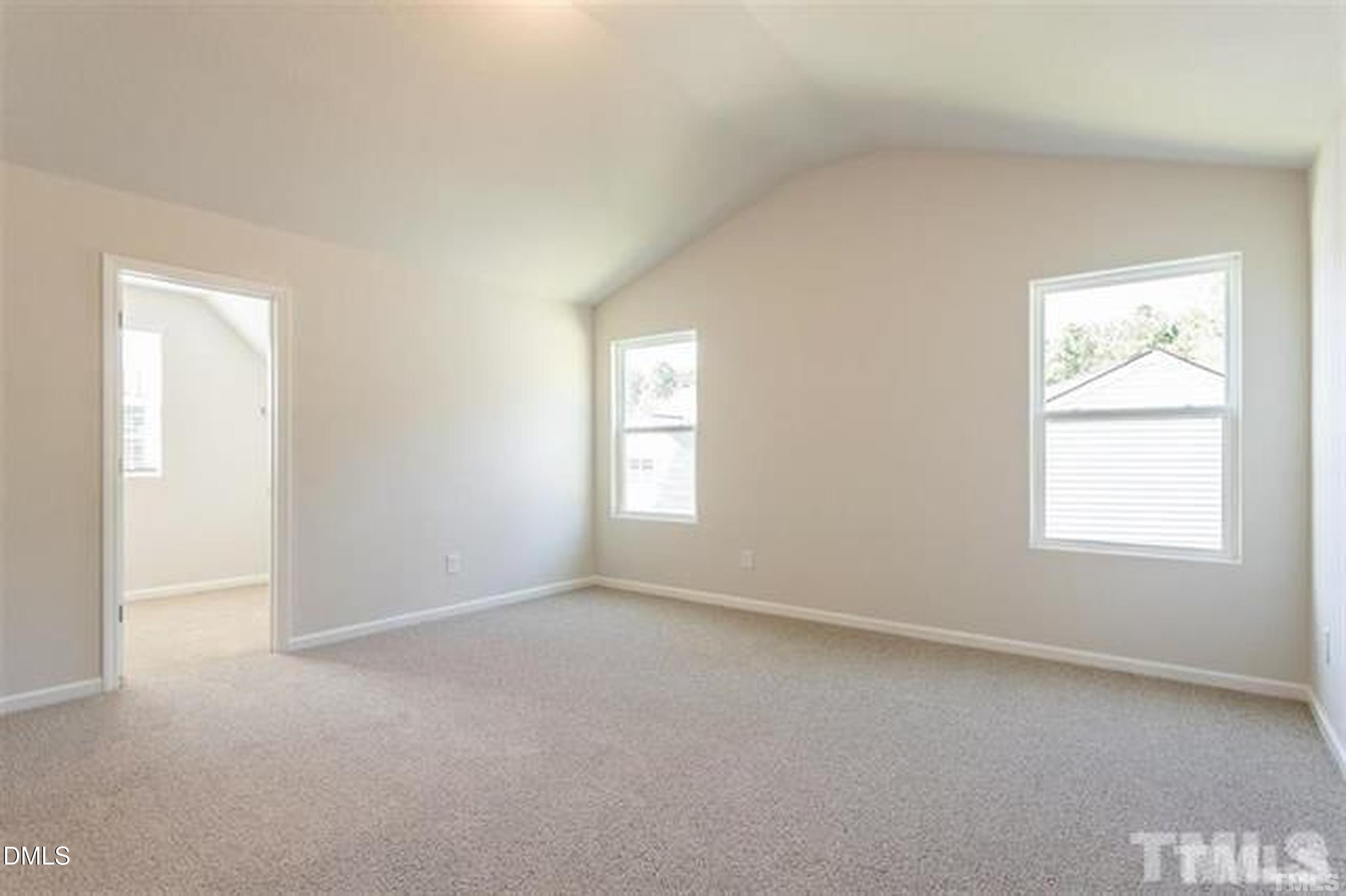 712 Howling Wind Drive Property Photo 9