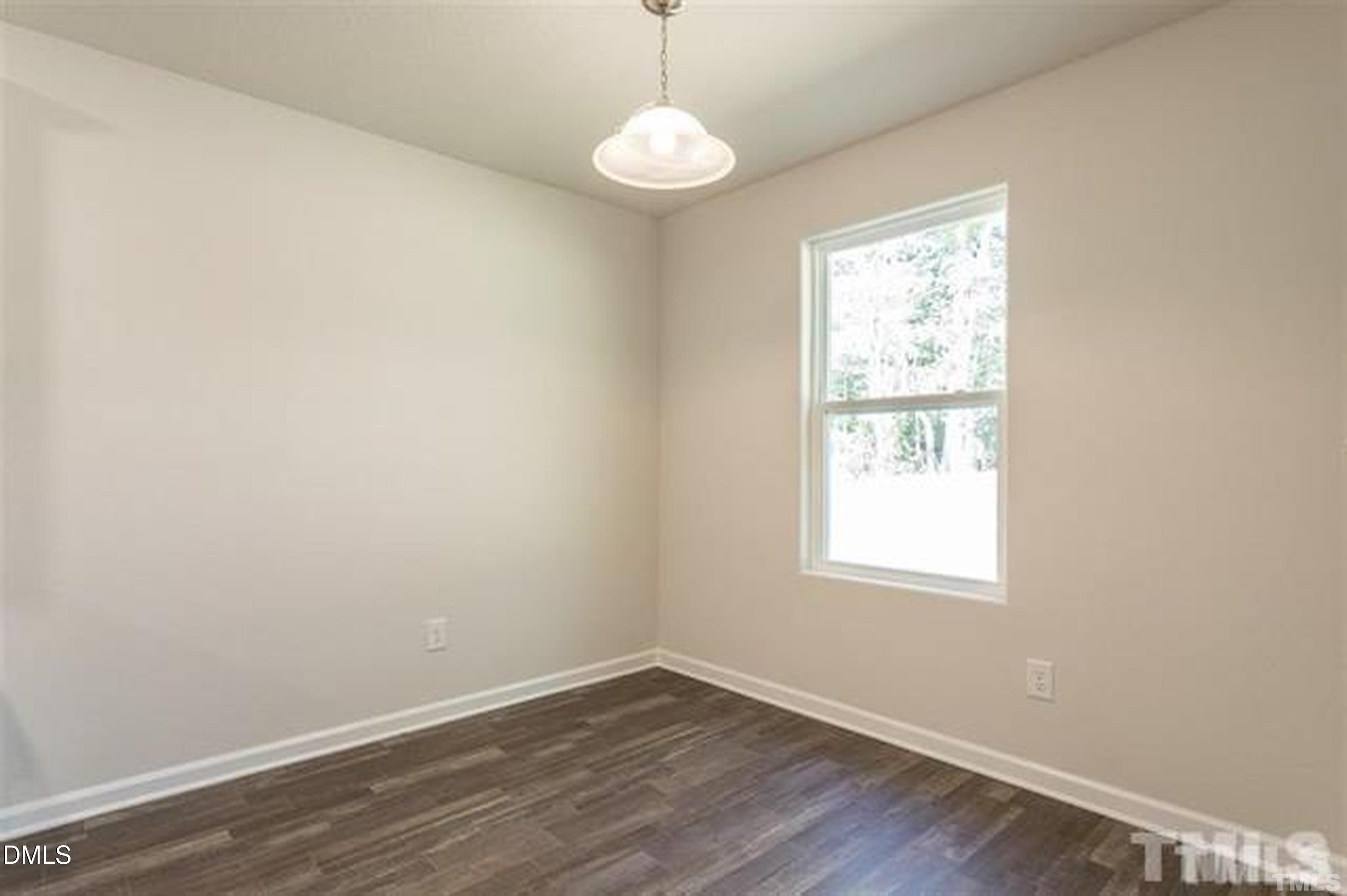 712 Howling Wind Drive Property Photo 10