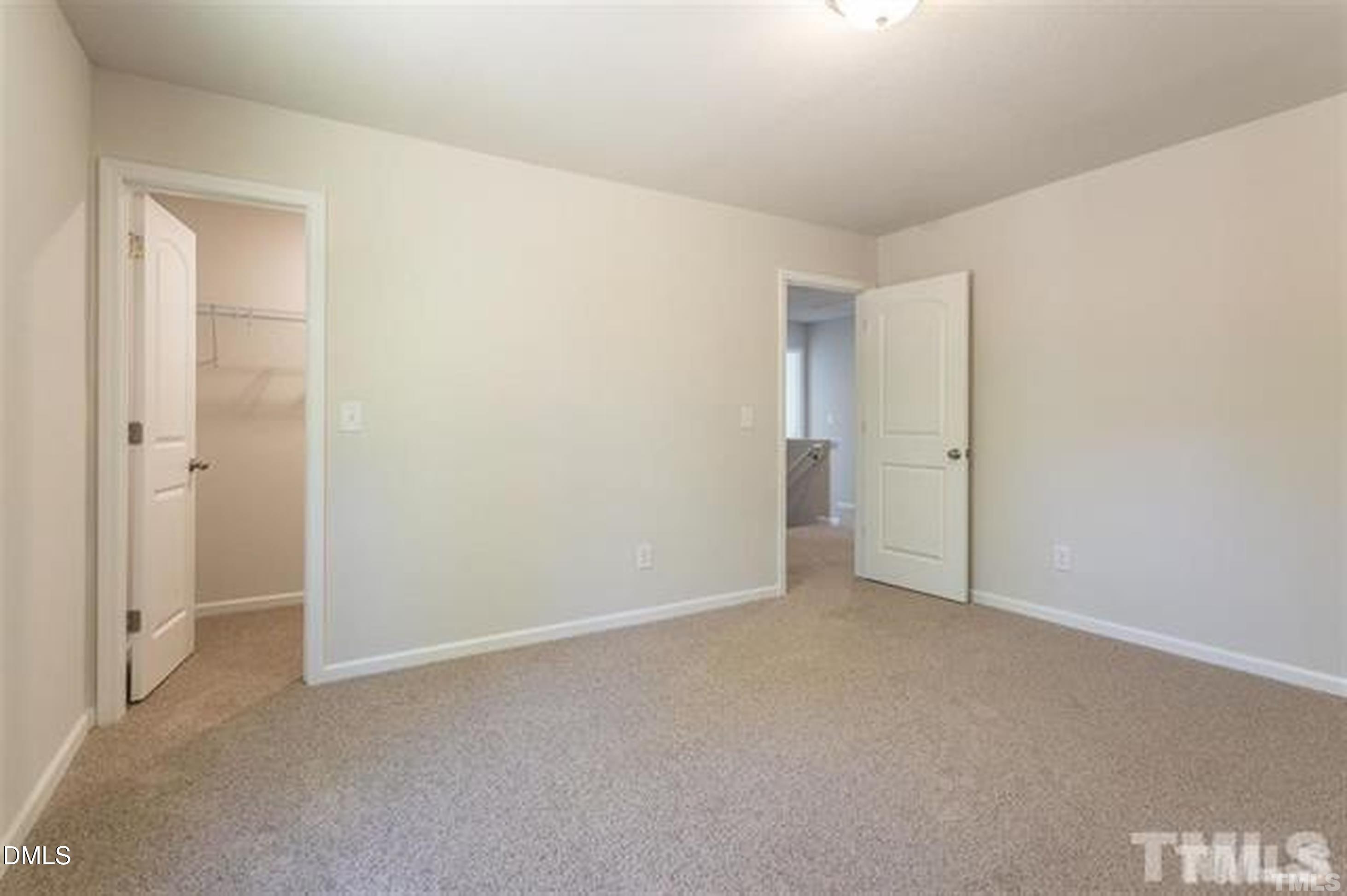 712 Howling Wind Drive Property Photo 13