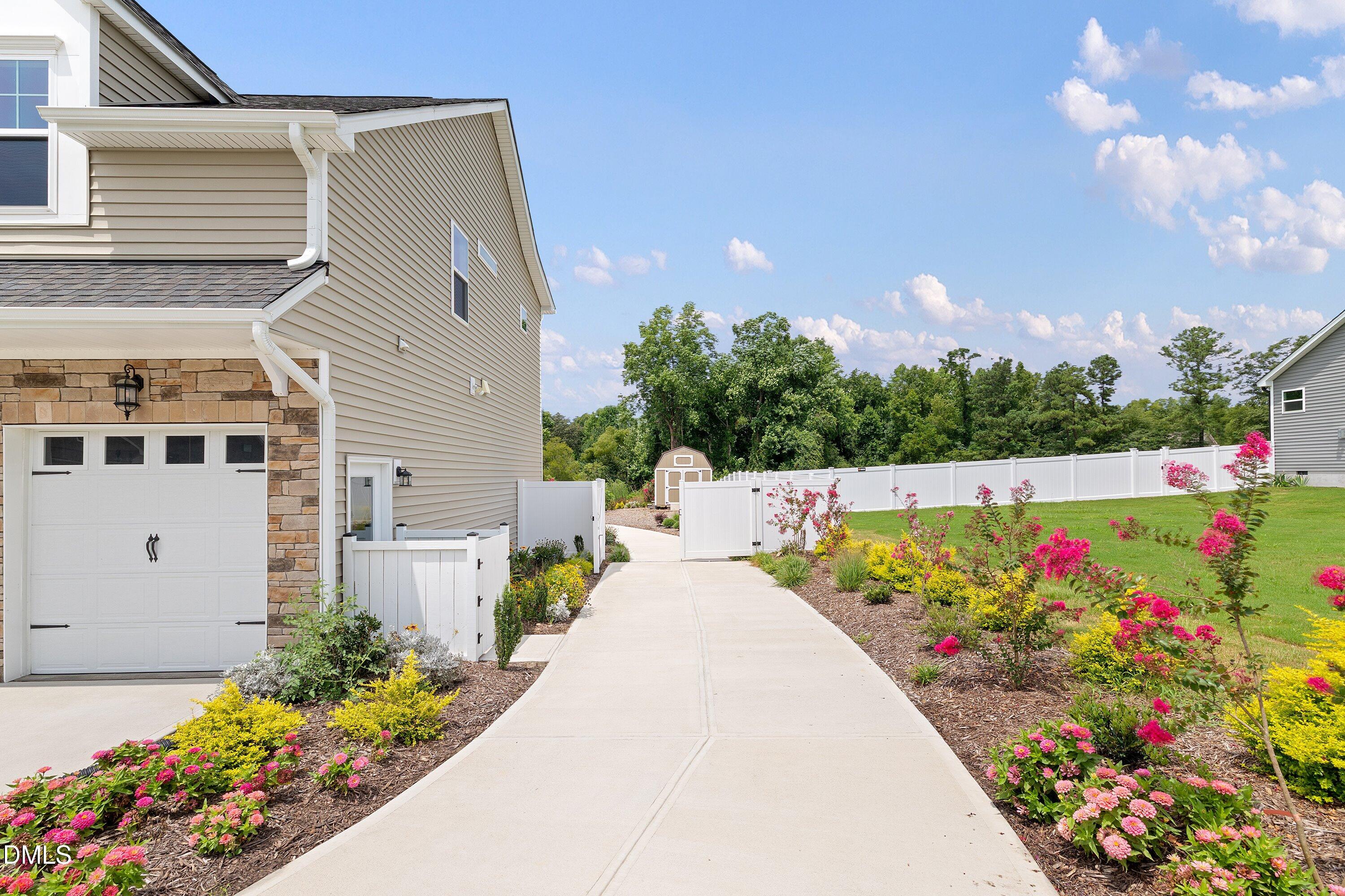 28 S Bream Court Property Photo 7