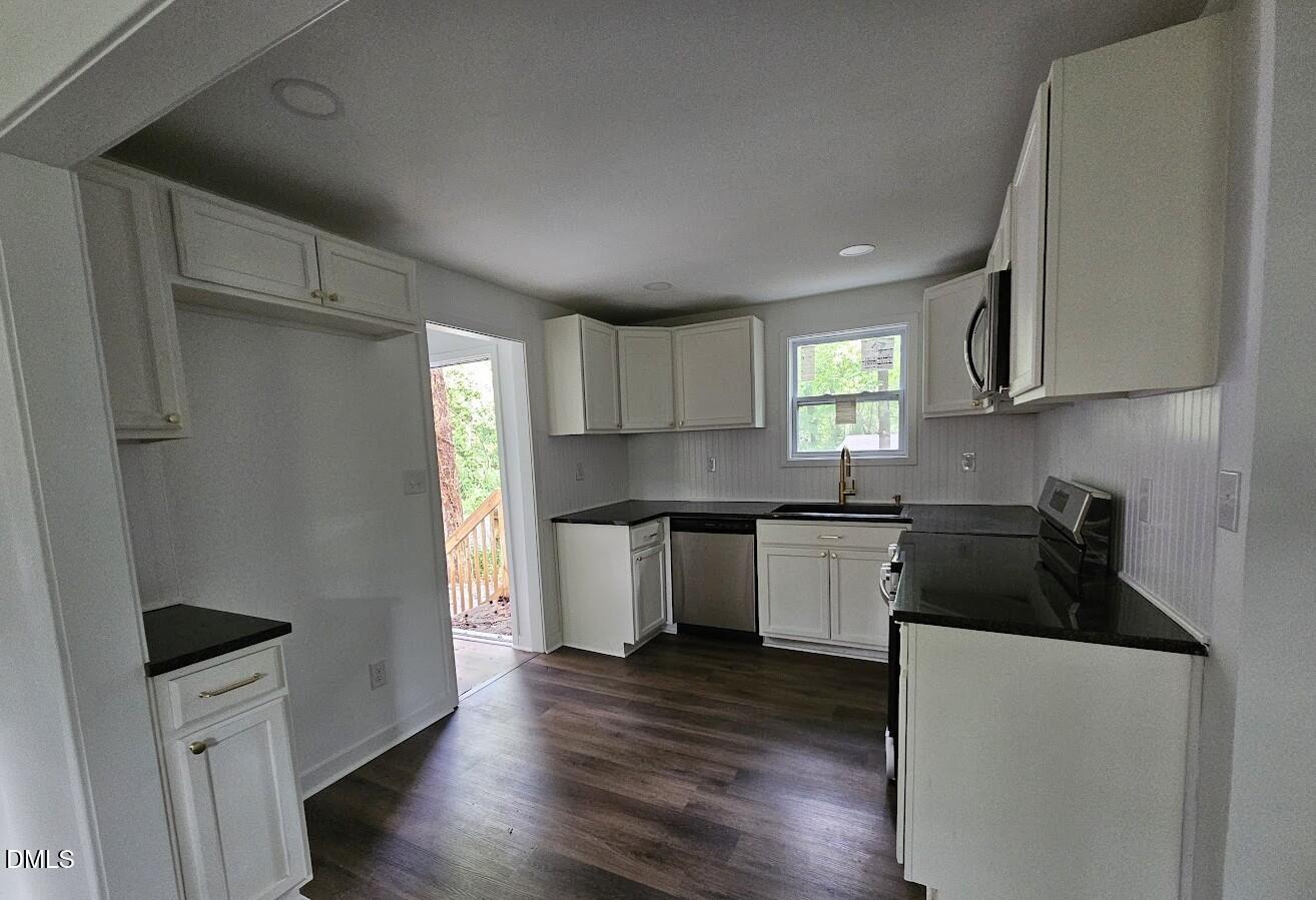 2506 Dominion Street Property Photo 2