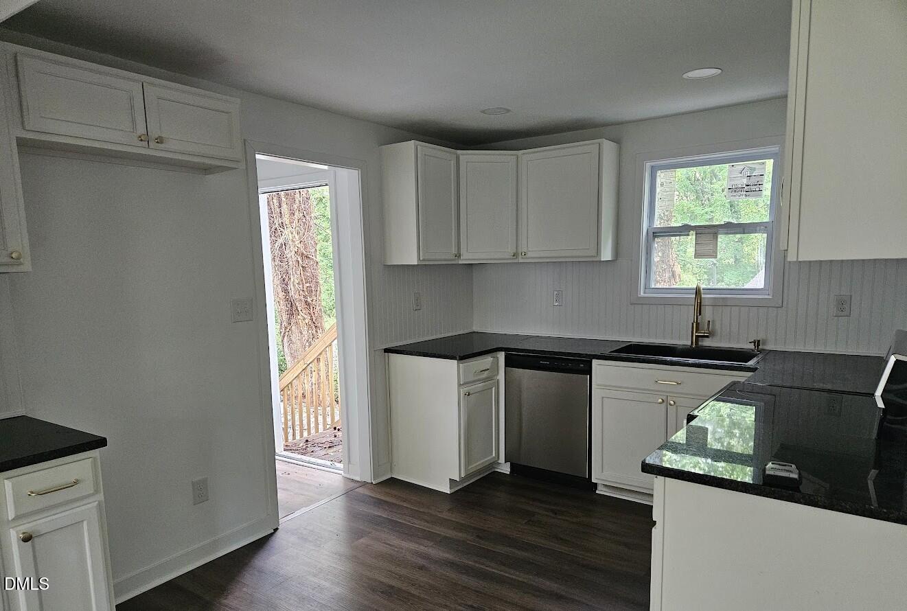 2506 Dominion Street Property Photo 3