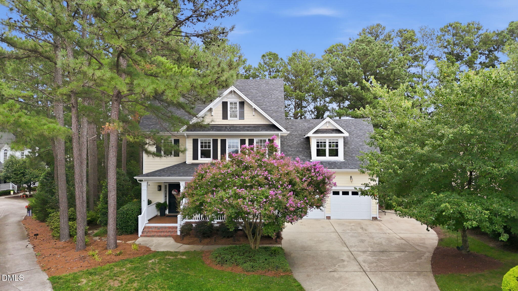 1817 Old College Circle Property Photo 7